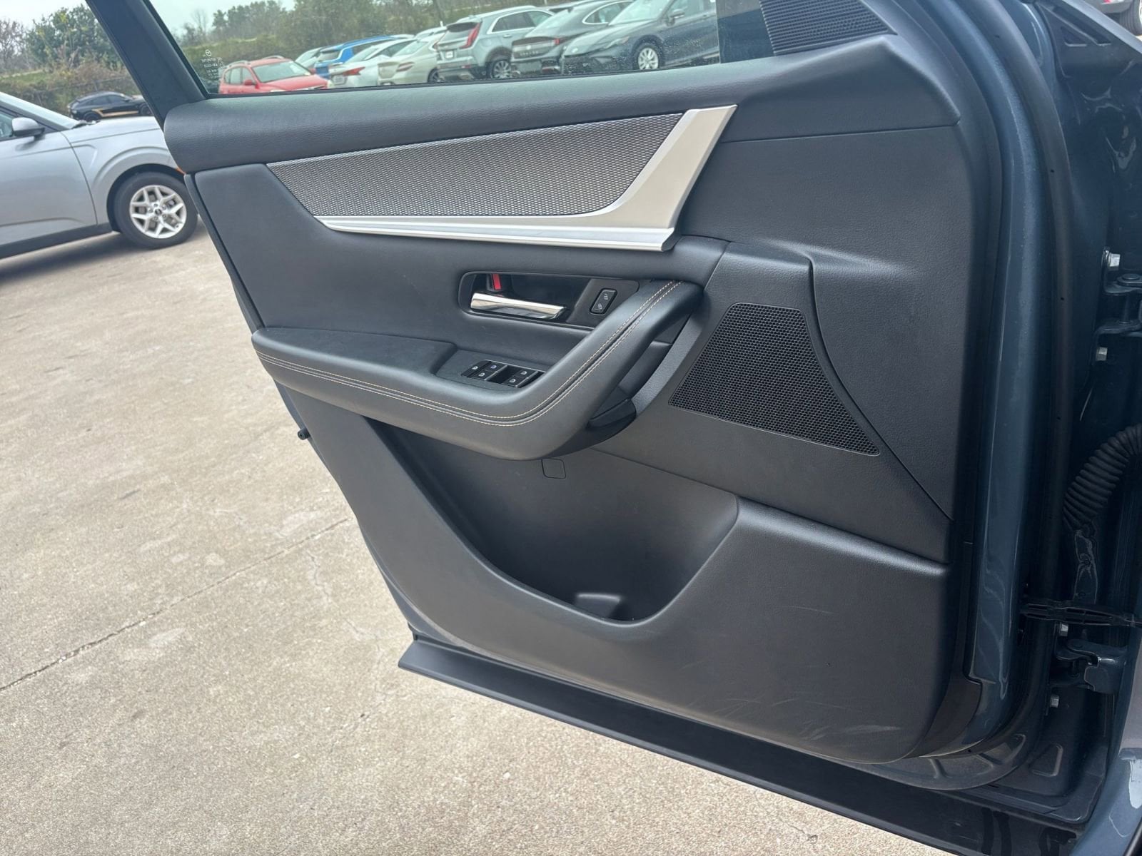 Thumbnail: 2025 Mazda CX-70 - 20