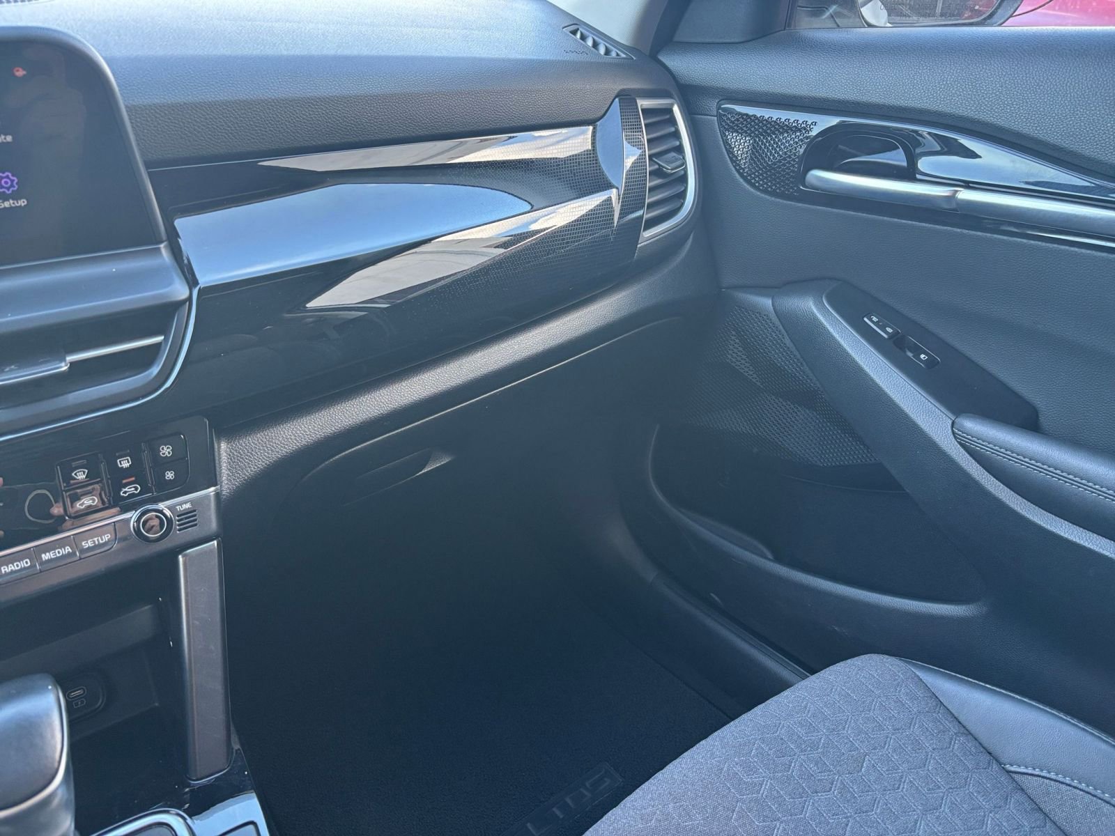 Thumbnail: 2025 Kia Seltos - 34