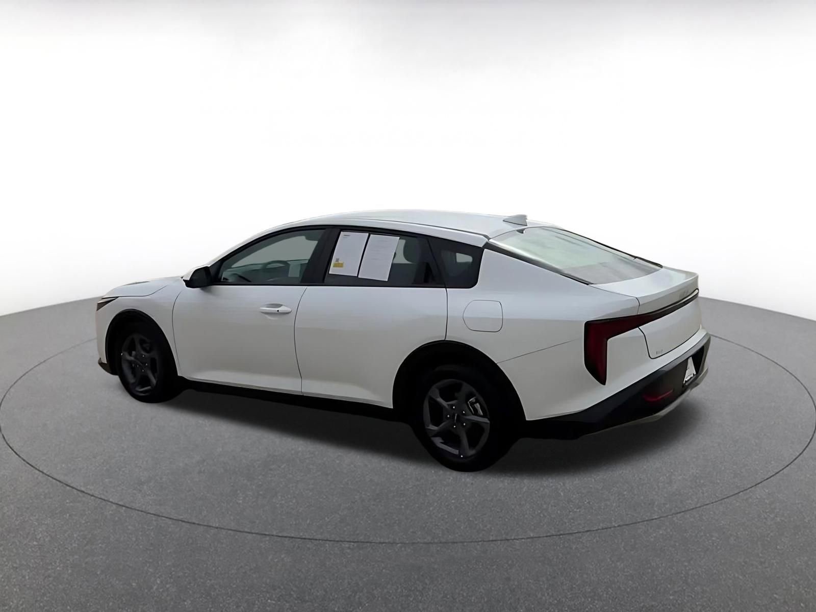 Thumbnail: 2025 Kia K4 - 11