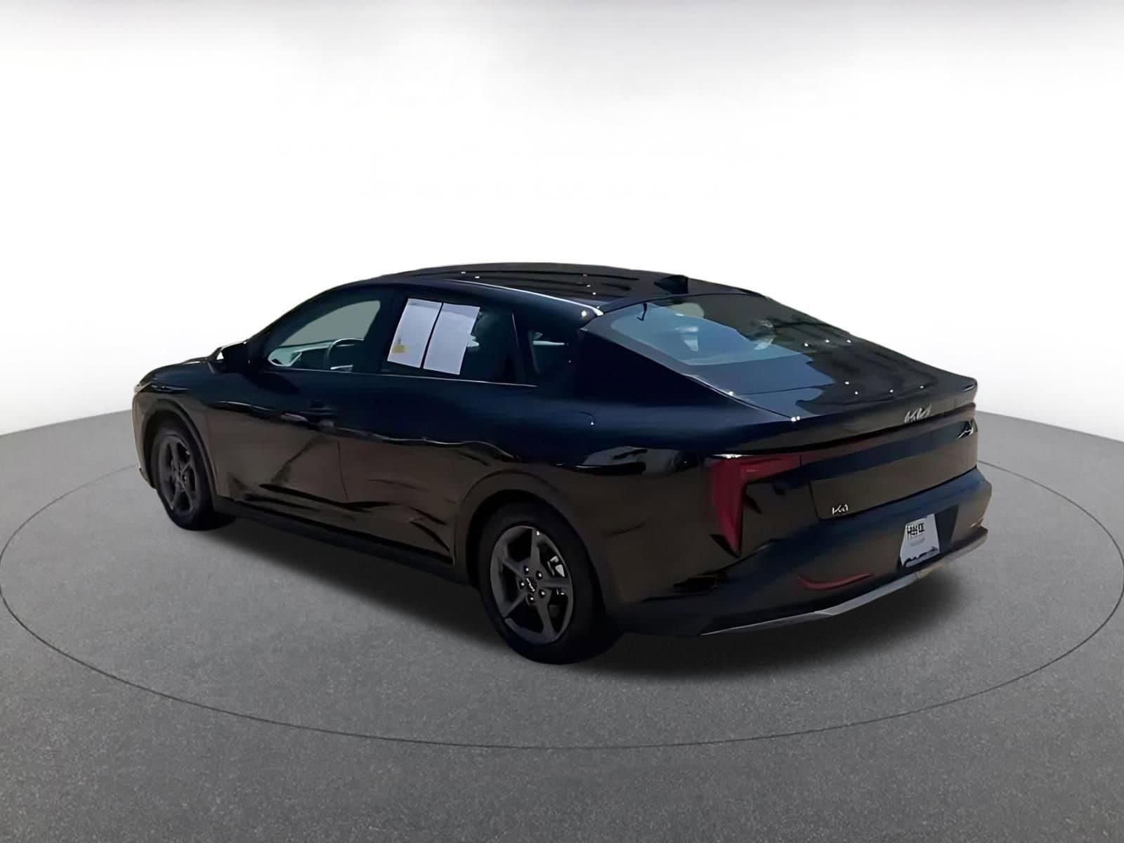 Thumbnail: 2025 Kia K4 - 8
