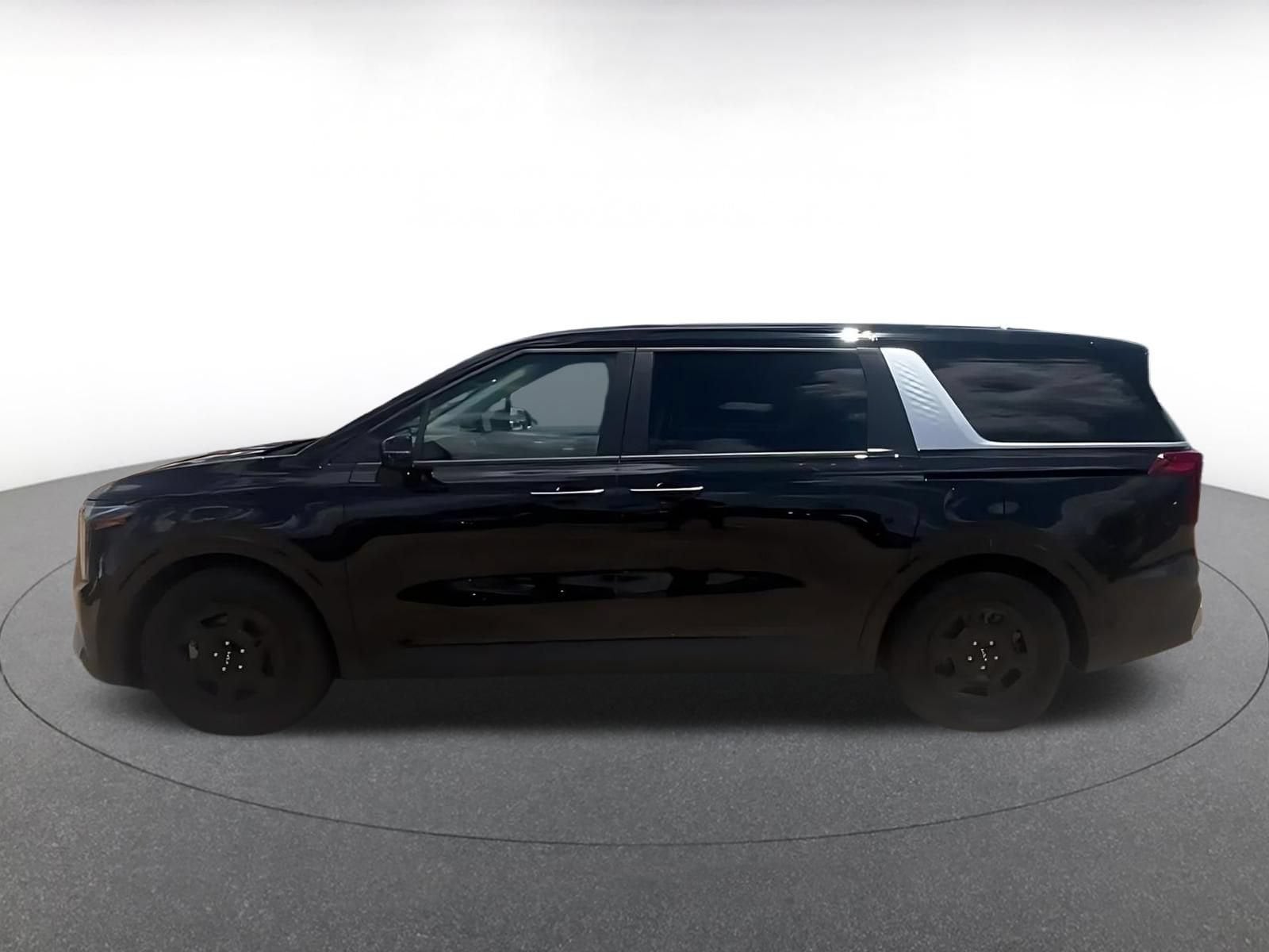 Thumbnail: 2026 Kia Carnival - 7