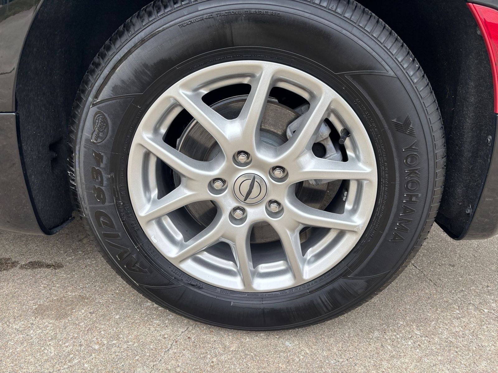 Thumbnail: 2025 Chrysler Pacifica - 27