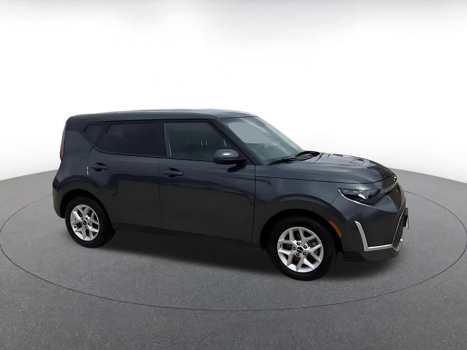 Thumbnail: 2025 Kia Soul - 2