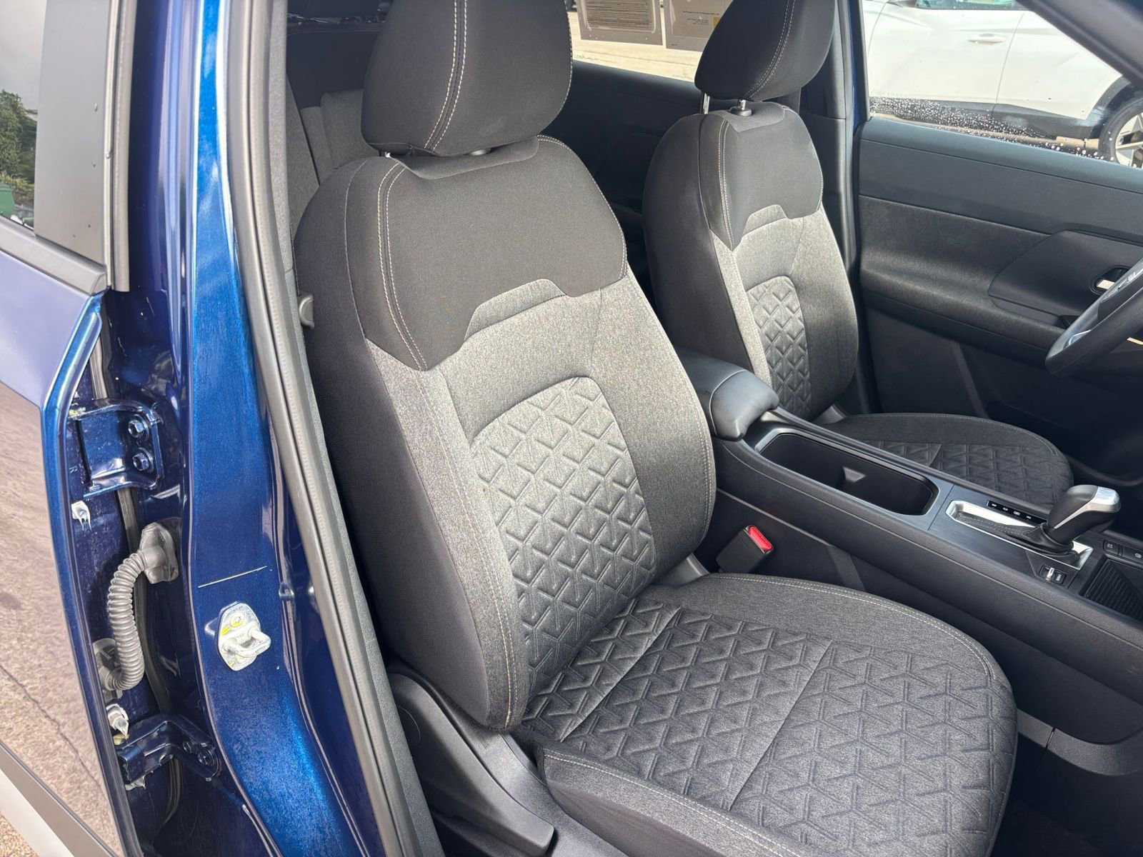 Thumbnail: 2025 Nissan Kicks - 34