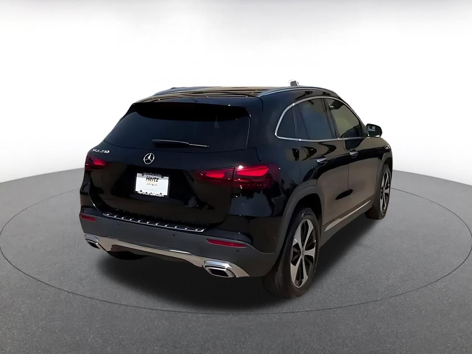 Thumbnail: 2025 Mercedes-Benz GLA - 14