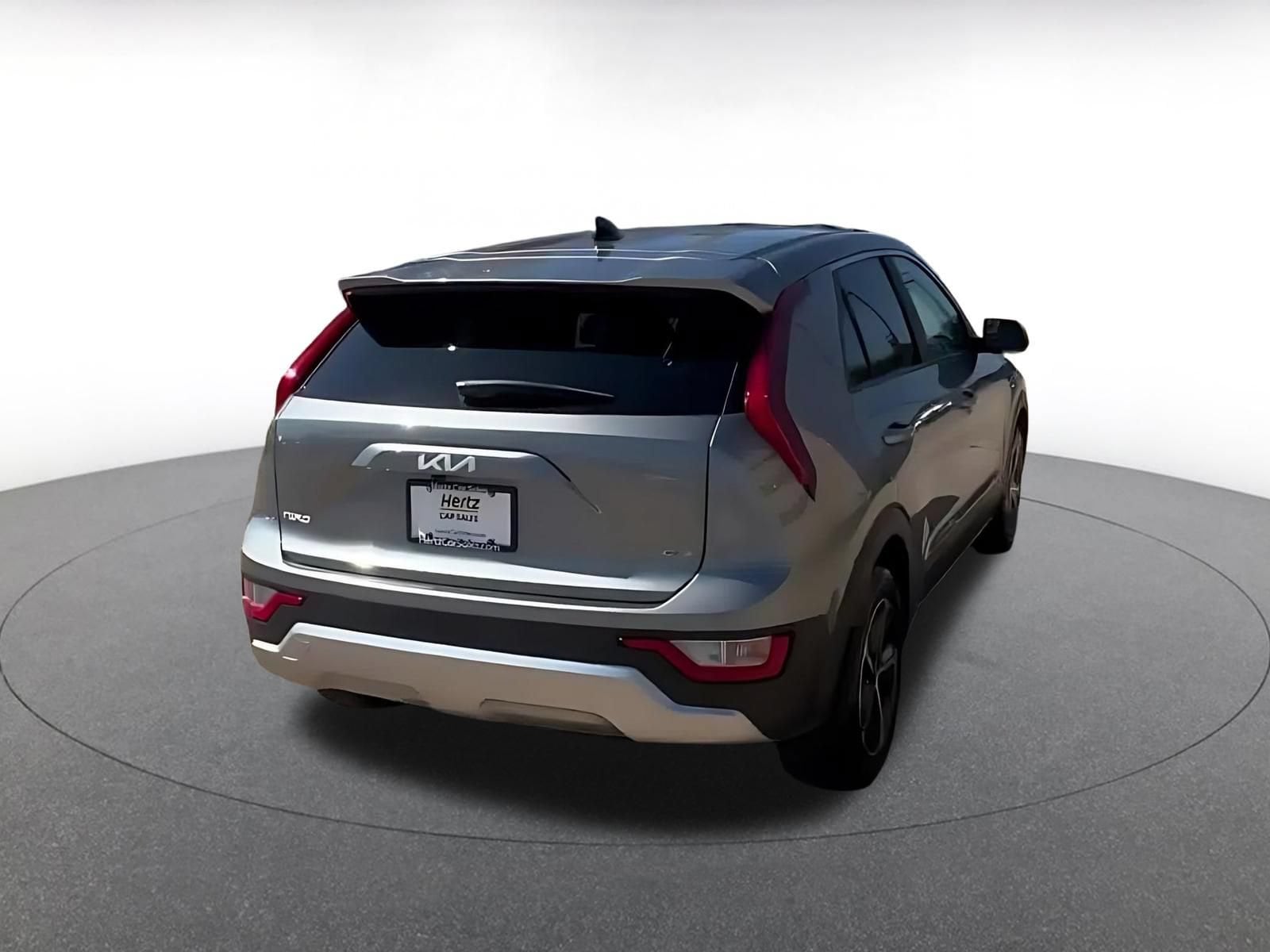 Thumbnail: 2026 Kia Niro - 15