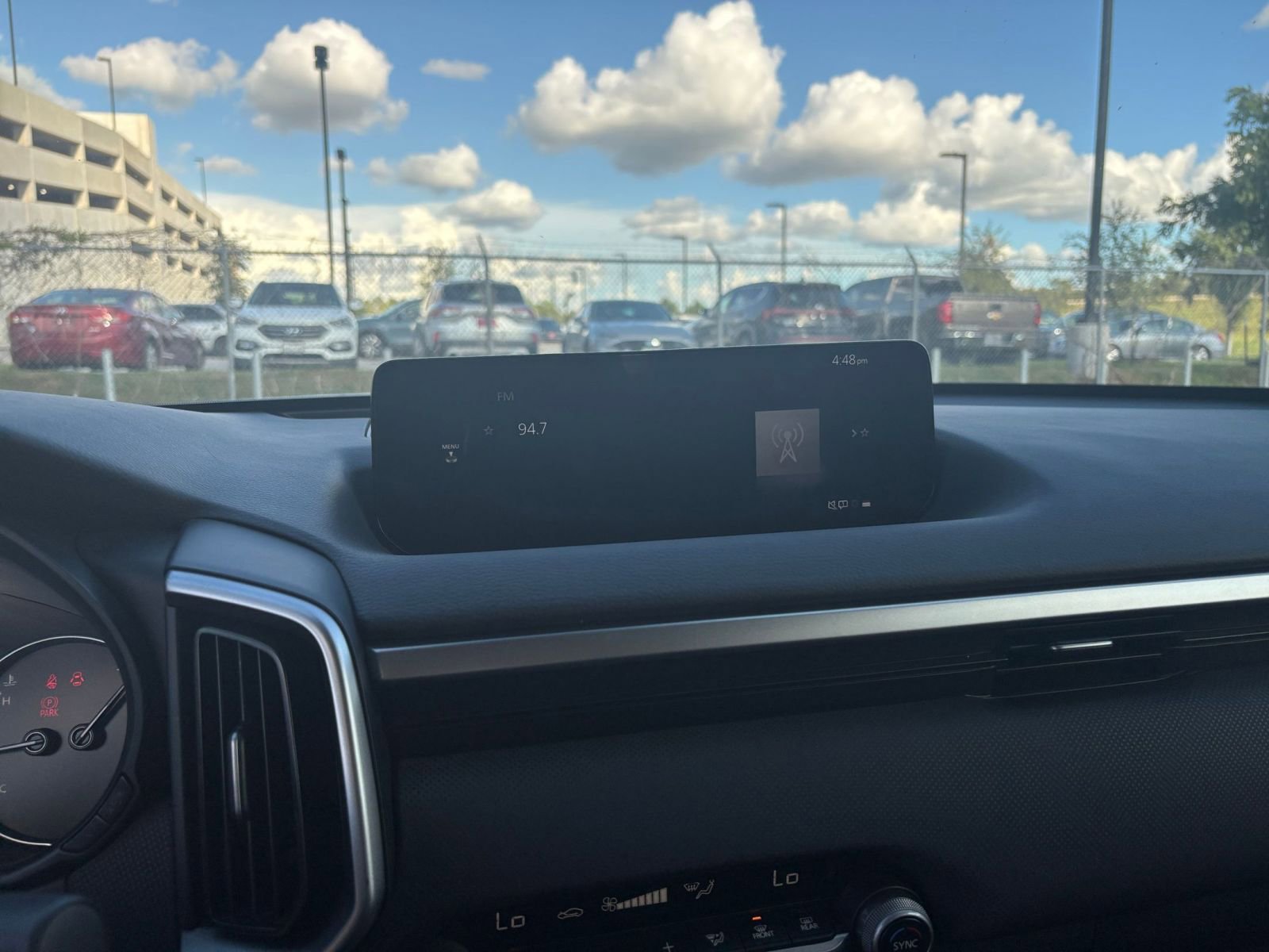 Thumbnail: 2025 Mazda CX-50 - 21