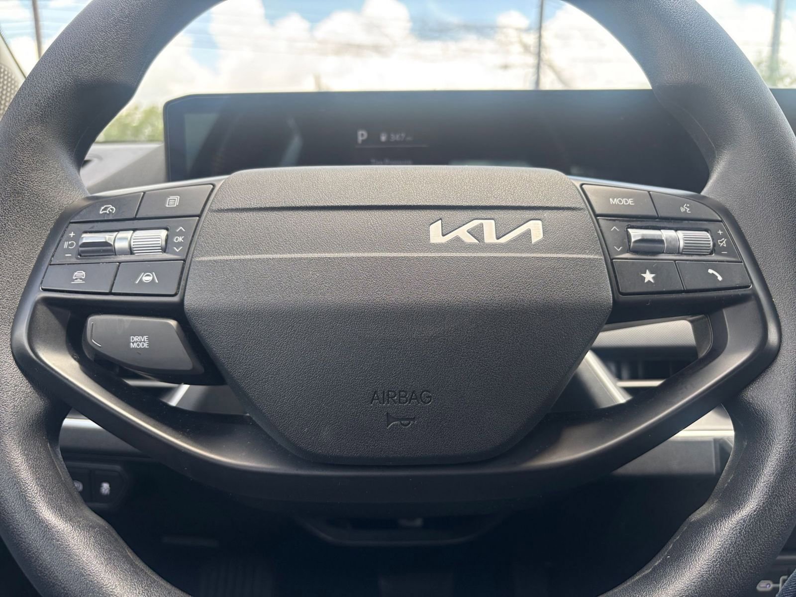 Thumbnail: 2025 Kia K4 - 27