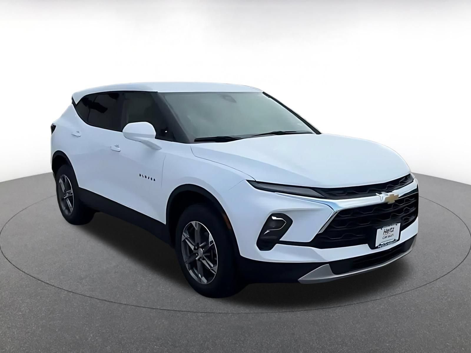 Thumbnail: 2026 Chevrolet Blazer - 3