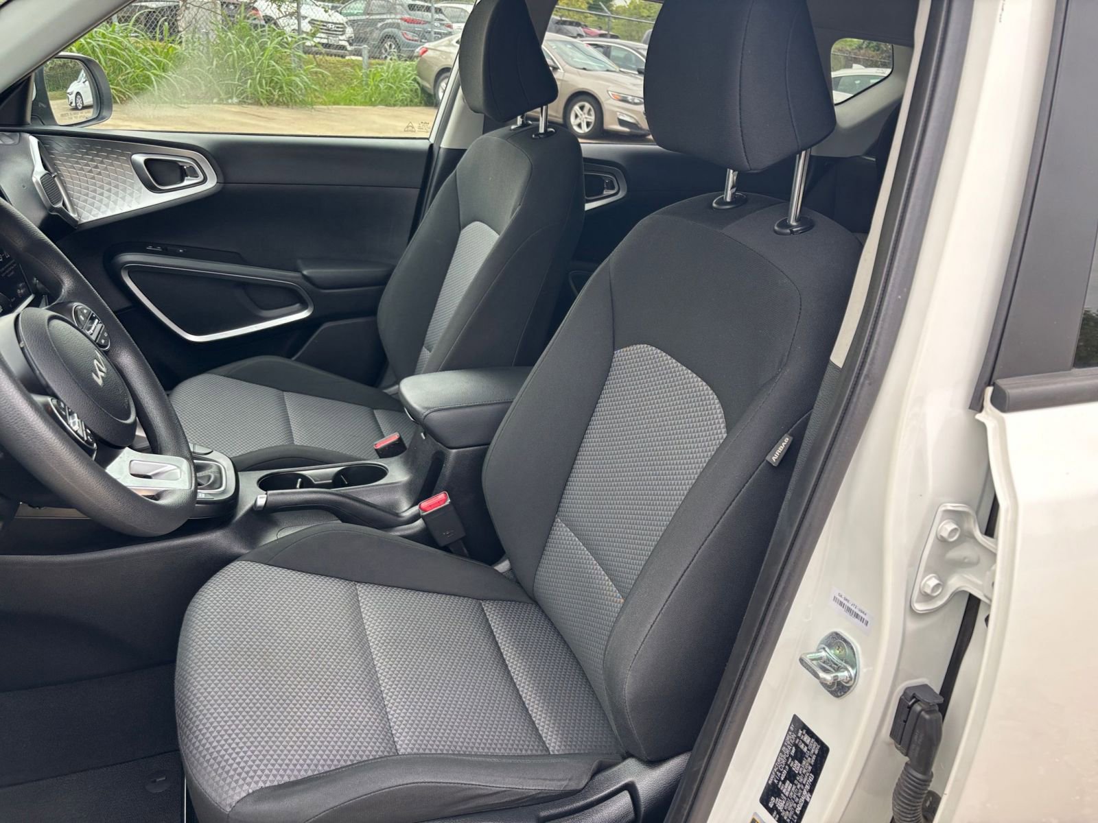 Thumbnail: 2023 Kia Soul - 34