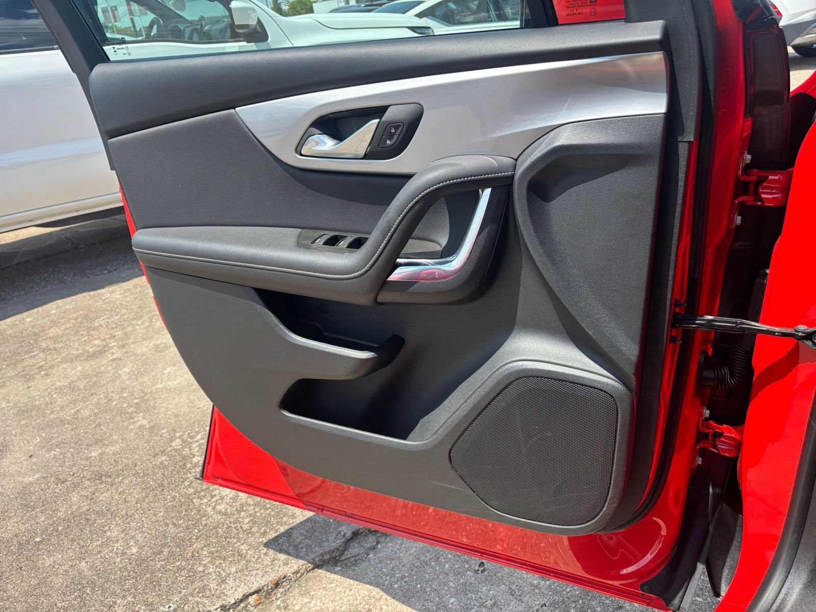 Thumbnail: 2026 Chevrolet Blazer - 18