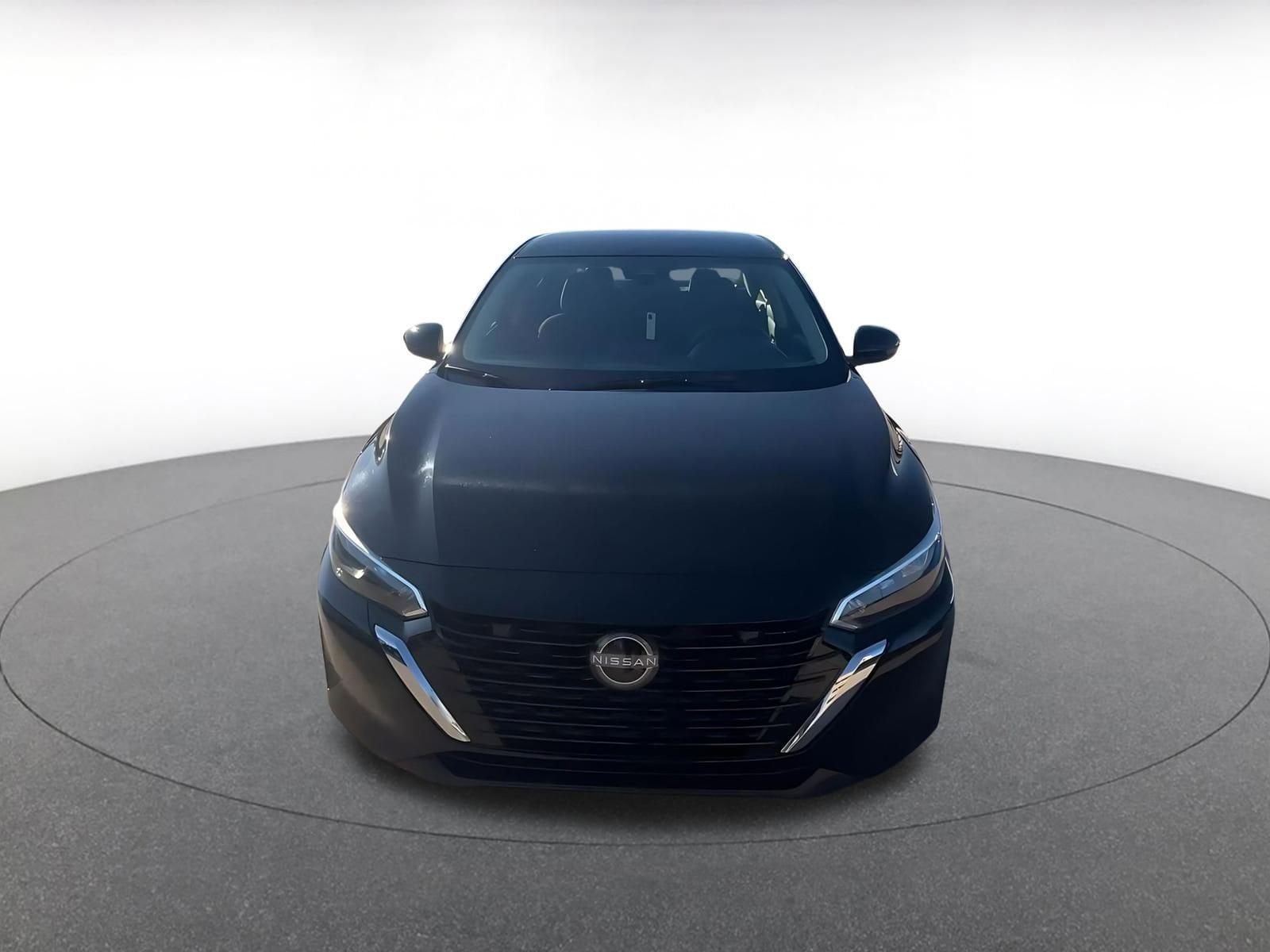 Thumbnail: 2025 Nissan Sentra - 4