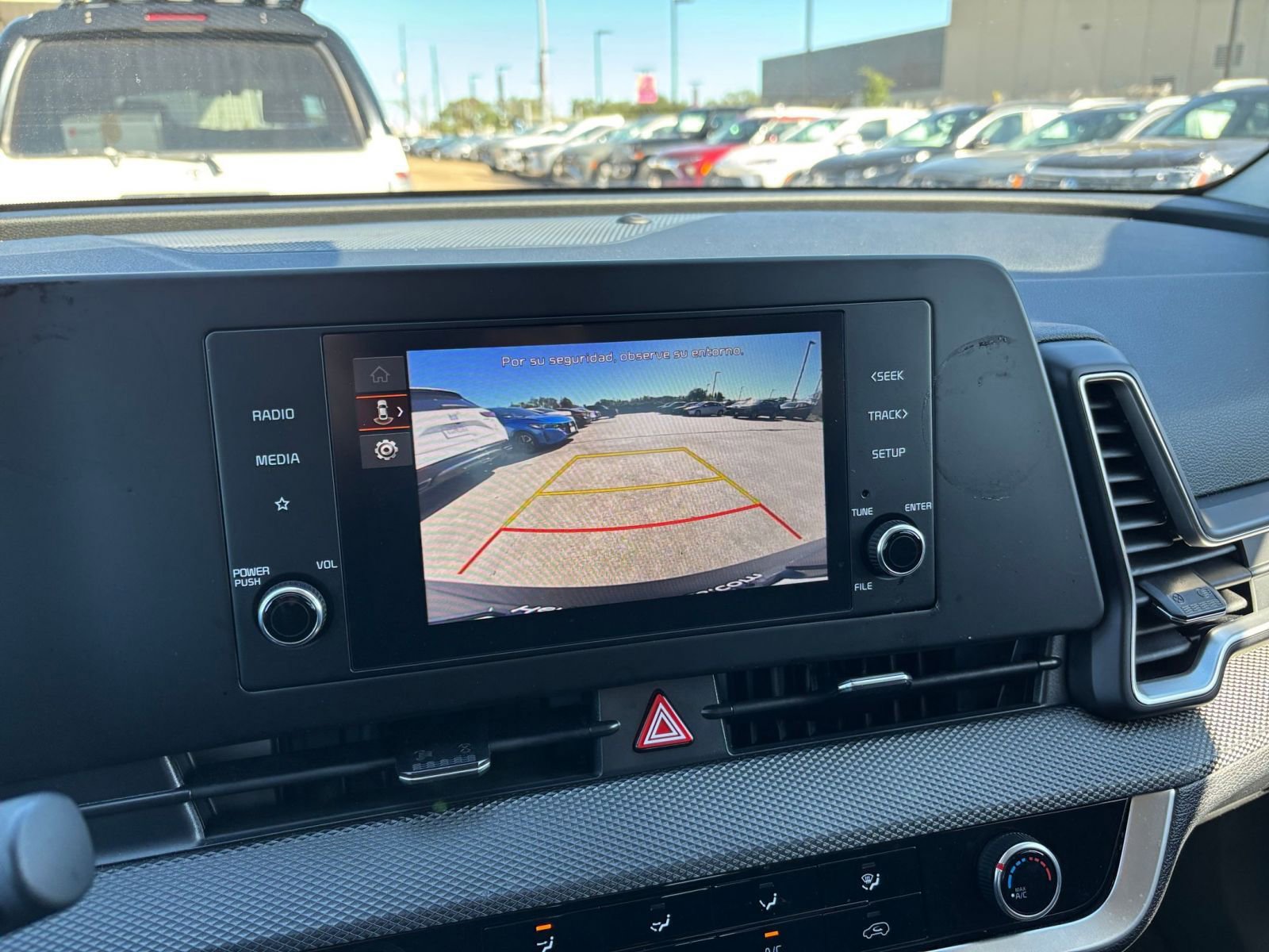 Thumbnail: 2025 Kia Sportage - 17