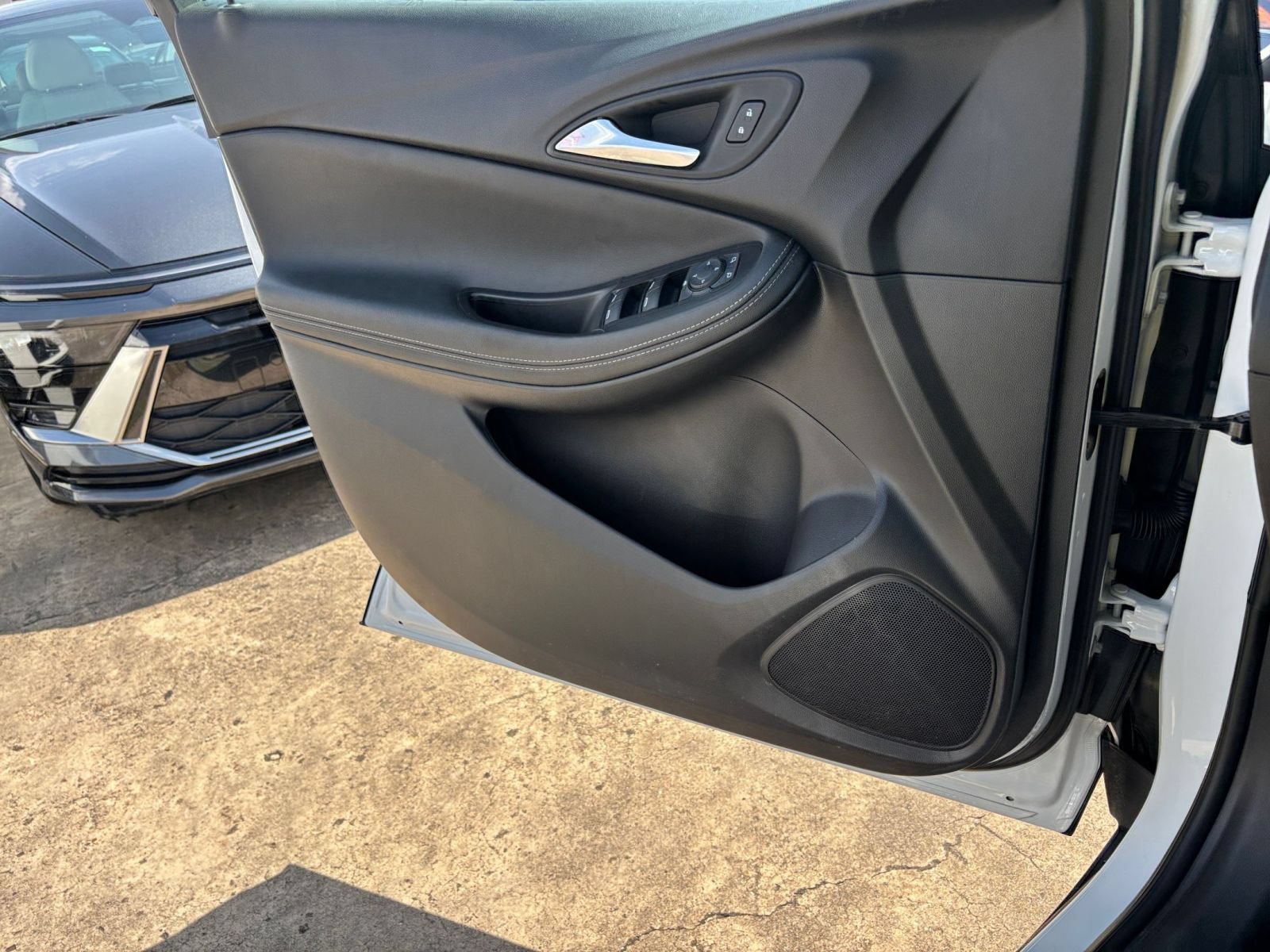 Thumbnail: 2025 Buick Encore GX - 18