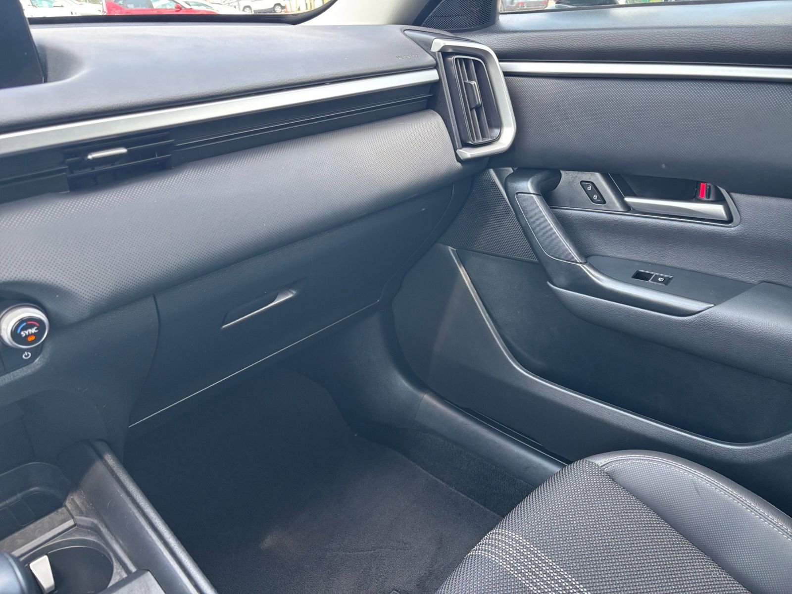 Thumbnail: 2025 Mazda CX-50 - 34