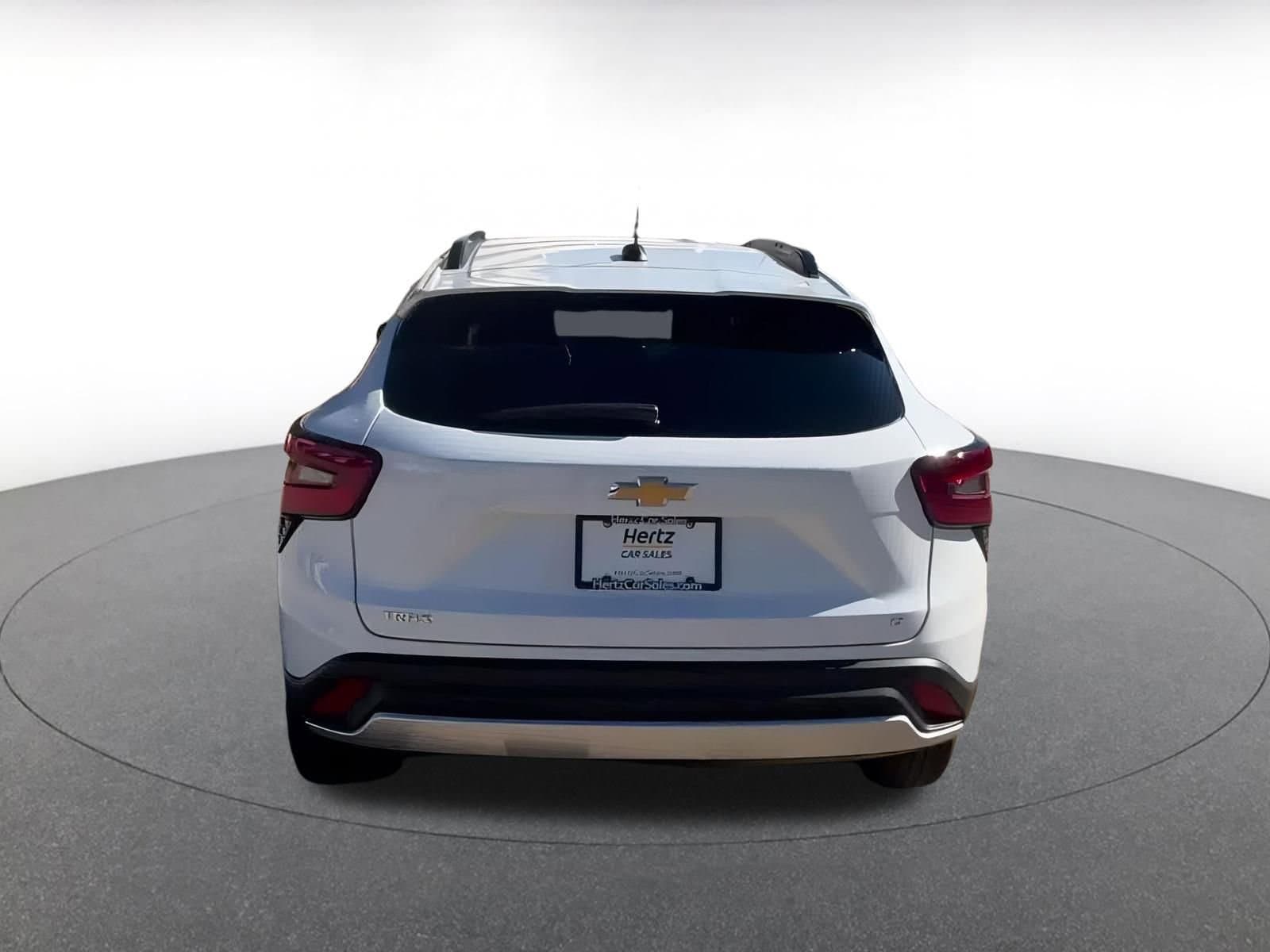 Thumbnail: 2025 Chevrolet Trax - 12