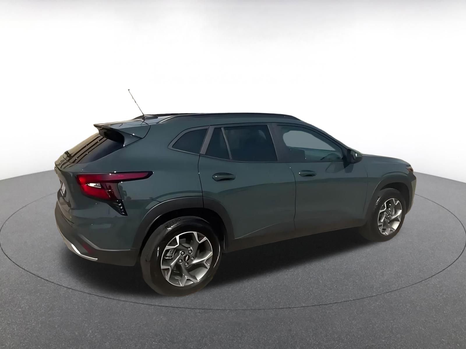 Thumbnail: 2025 Chevrolet Trax - 12