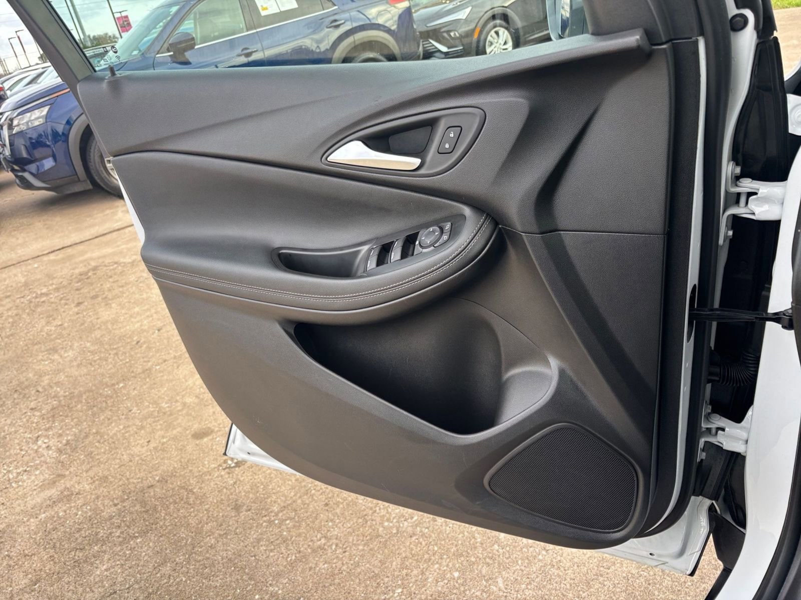 Thumbnail: 2025 Buick Encore GX - 20