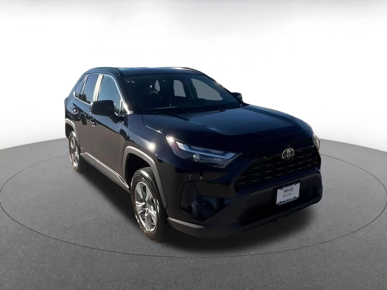 Thumbnail: 2025 Toyota RAV4 - 3