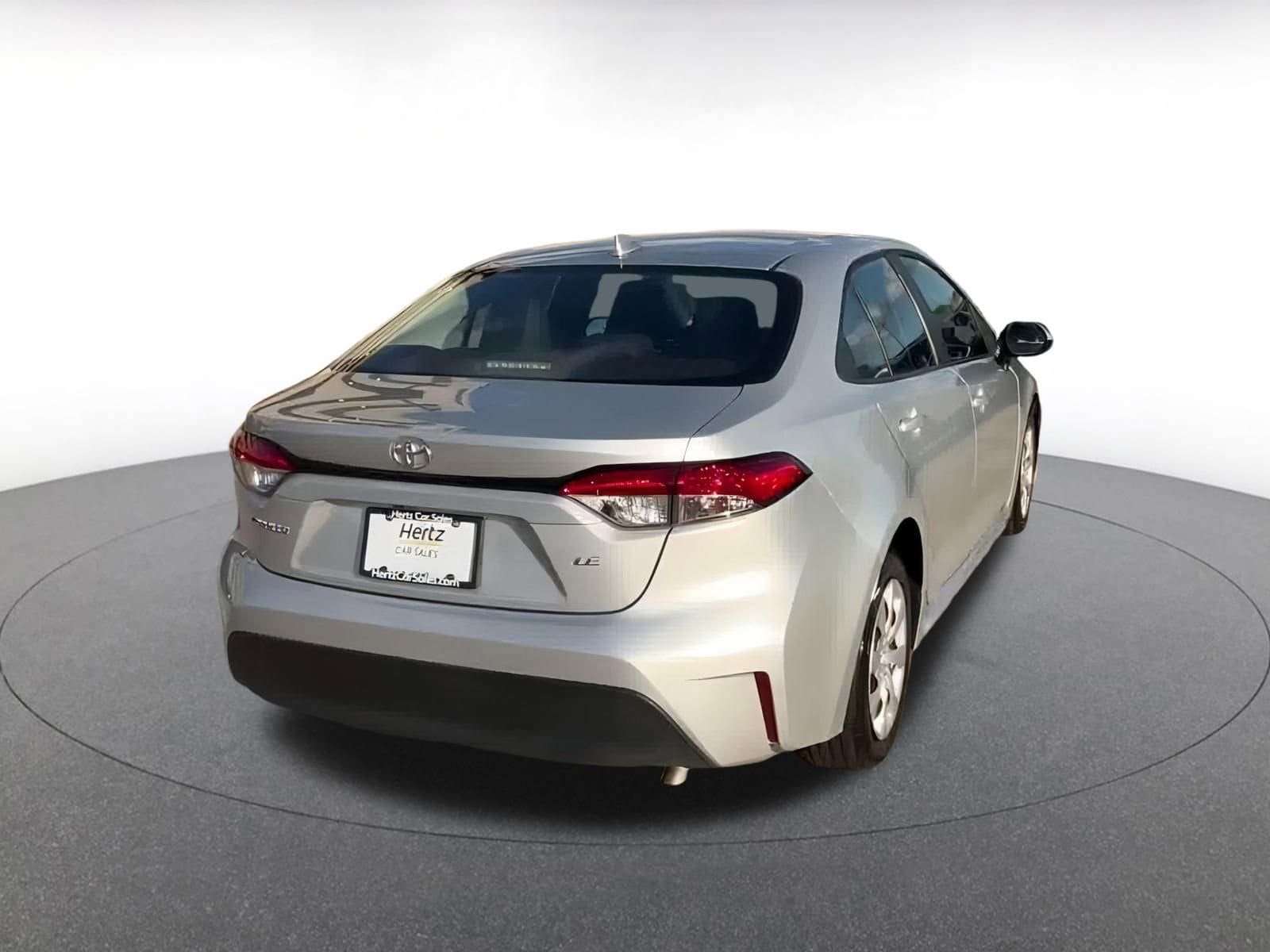 Thumbnail: 2025 Toyota Corolla - 10