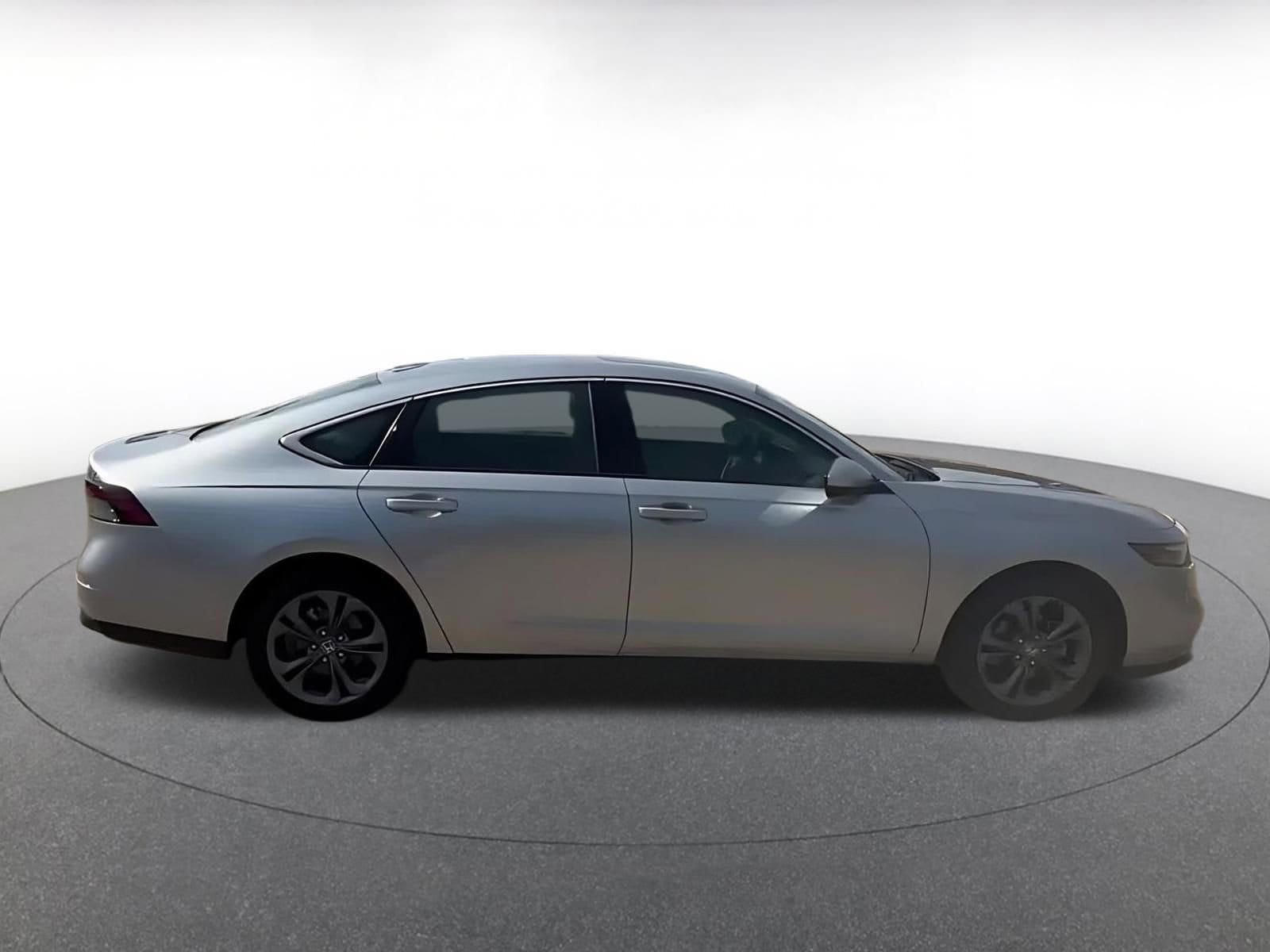 Thumbnail: 2024 Honda Accord - 15