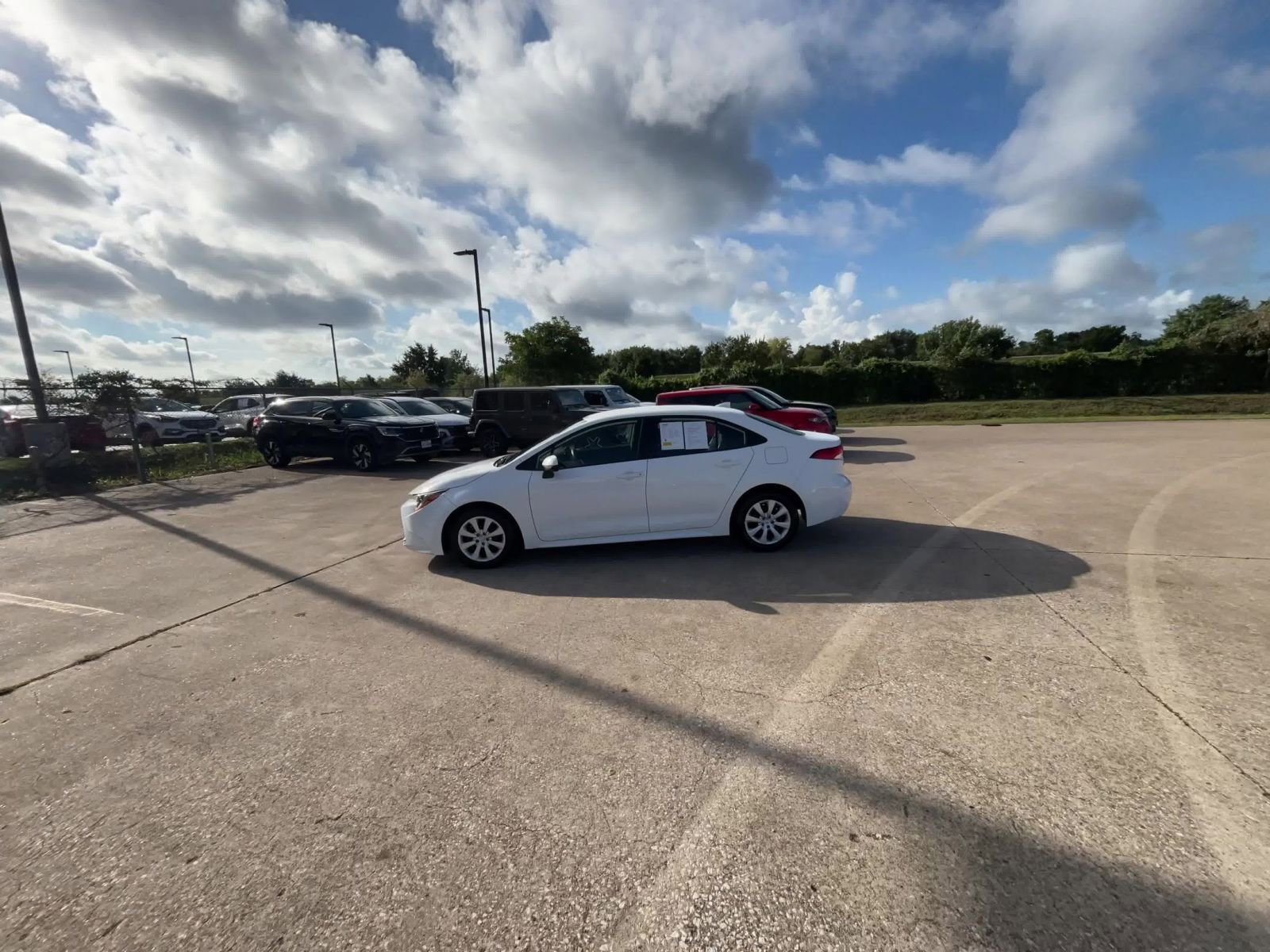 Thumbnail: 2025 Toyota Corolla - 16