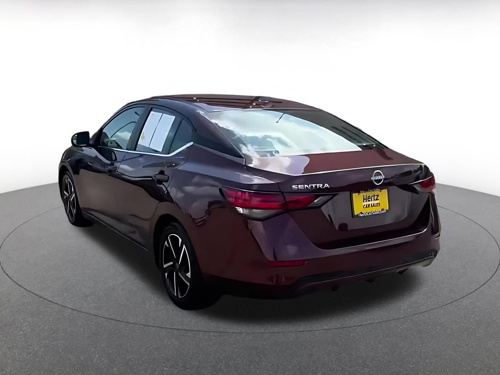 Thumbnail: 2025 Nissan Sentra - 11