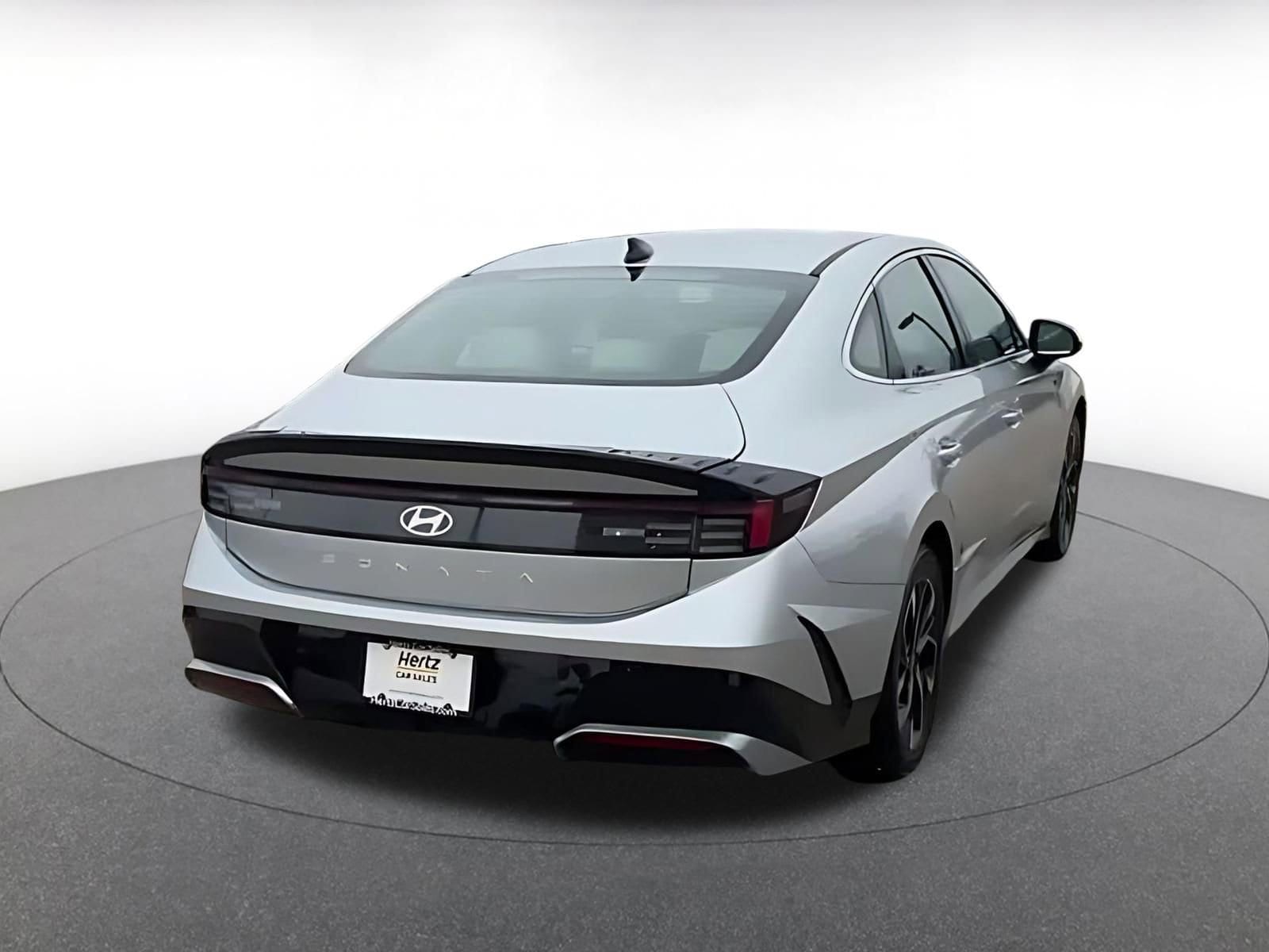 Thumbnail: 2025 Hyundai Sonata - 8