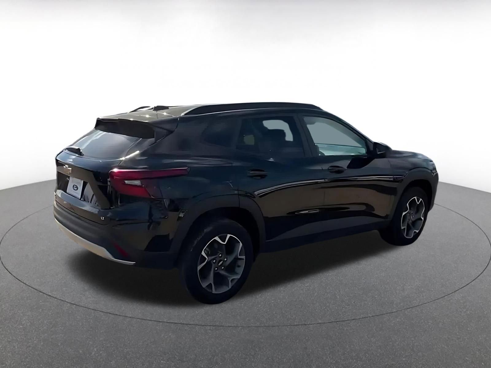 Thumbnail: 2025 Chevrolet Trax - 15