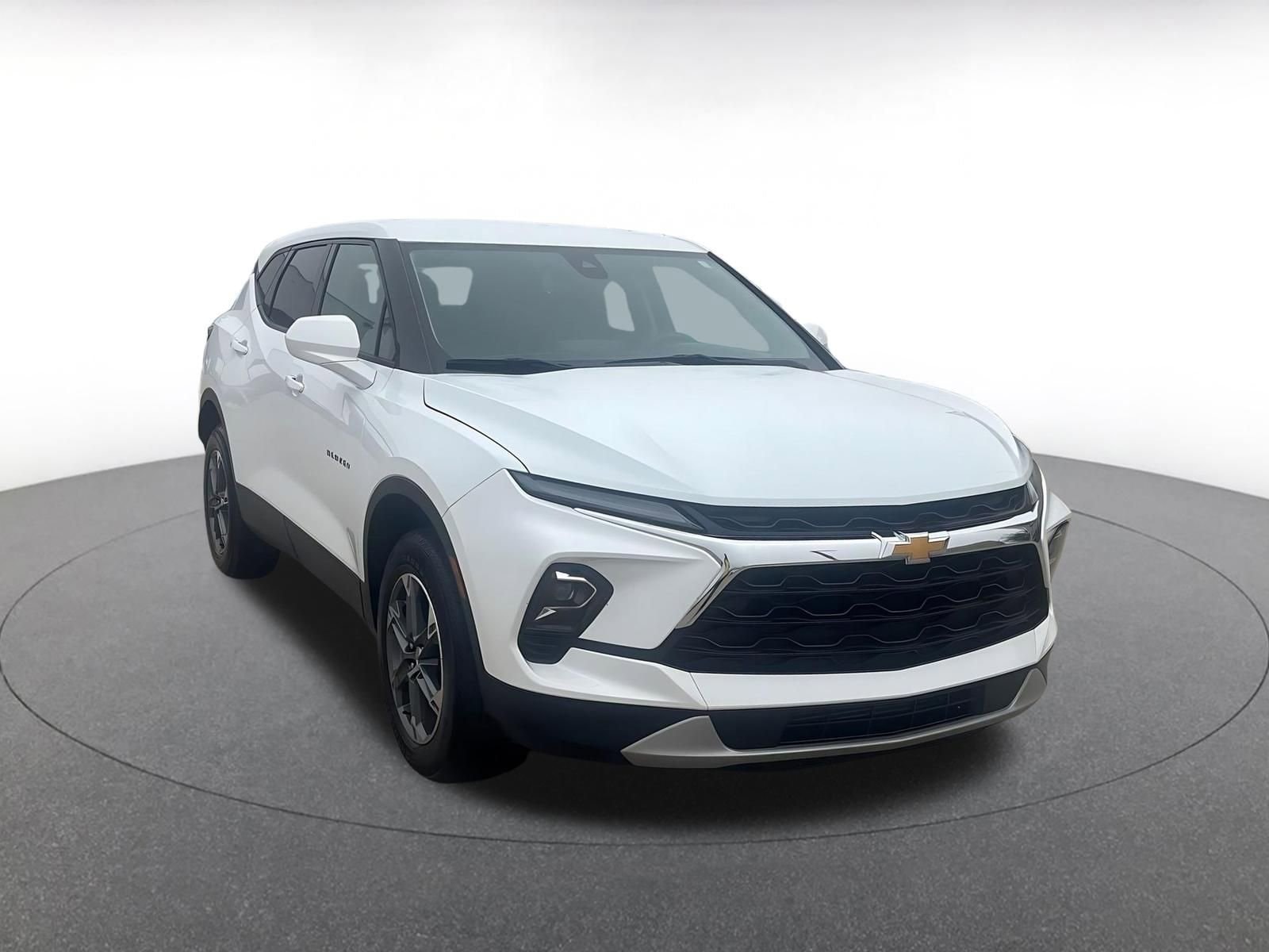 Thumbnail: 2025 Chevrolet Blazer - 1
