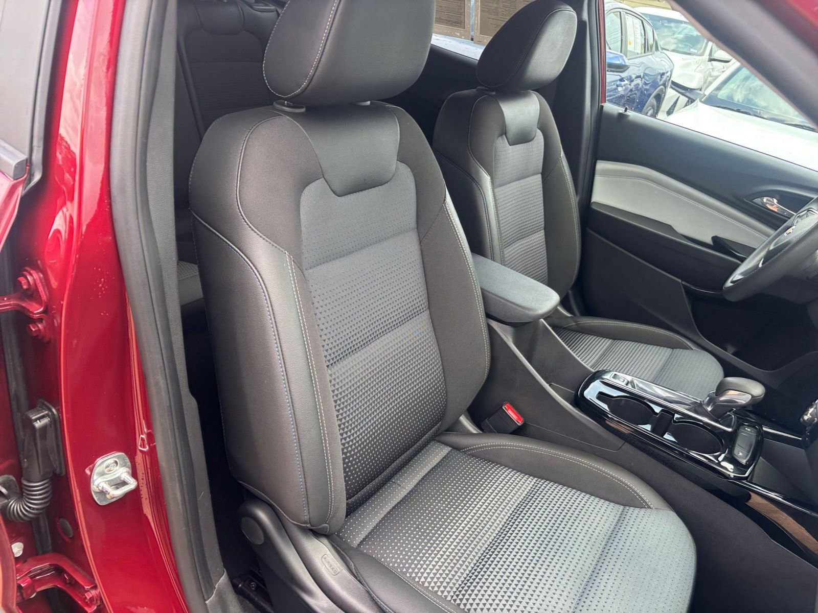 Thumbnail: 2025 Chevrolet Trax - 35