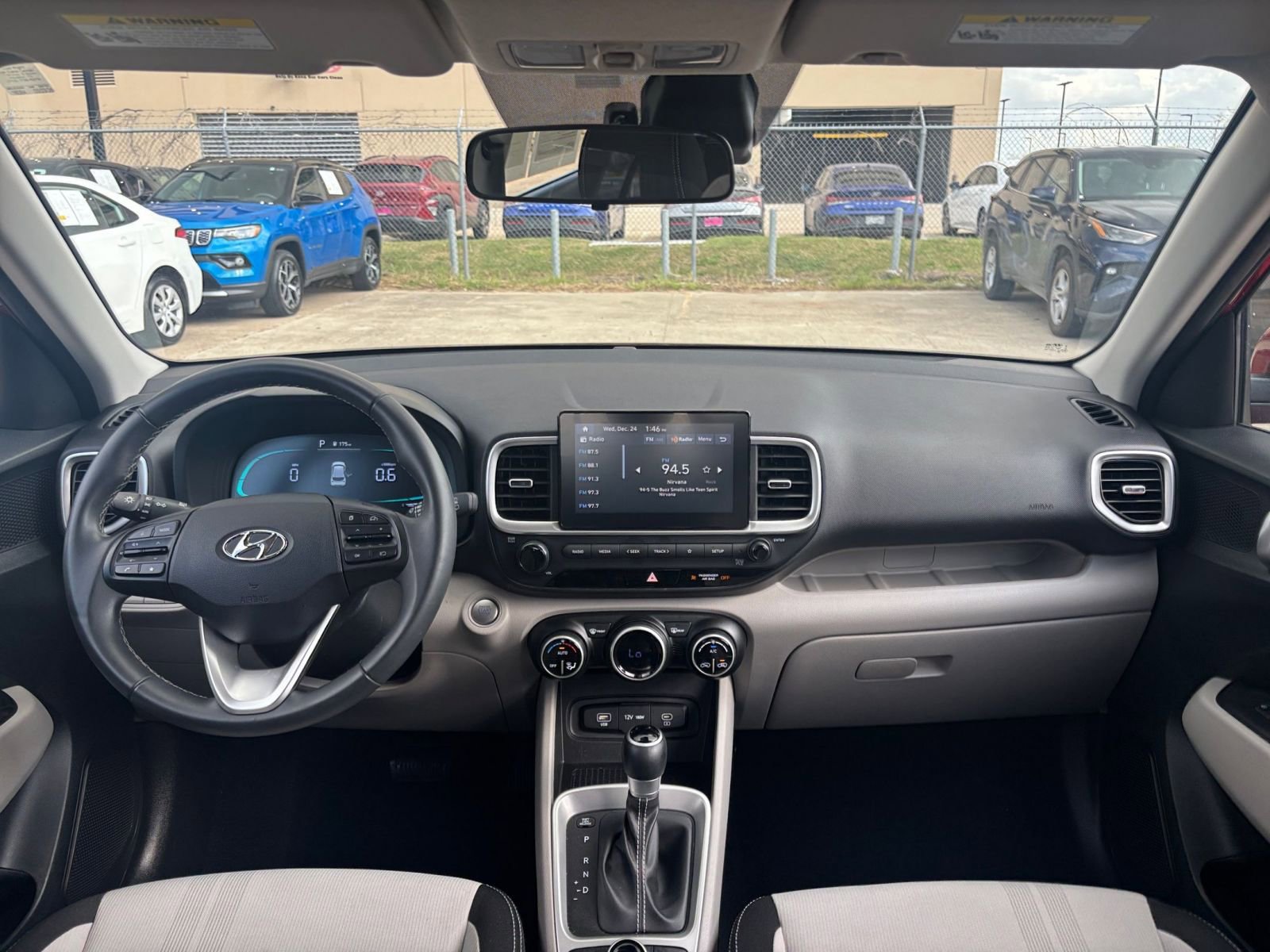 Thumbnail: 2025 Hyundai Venue - 31