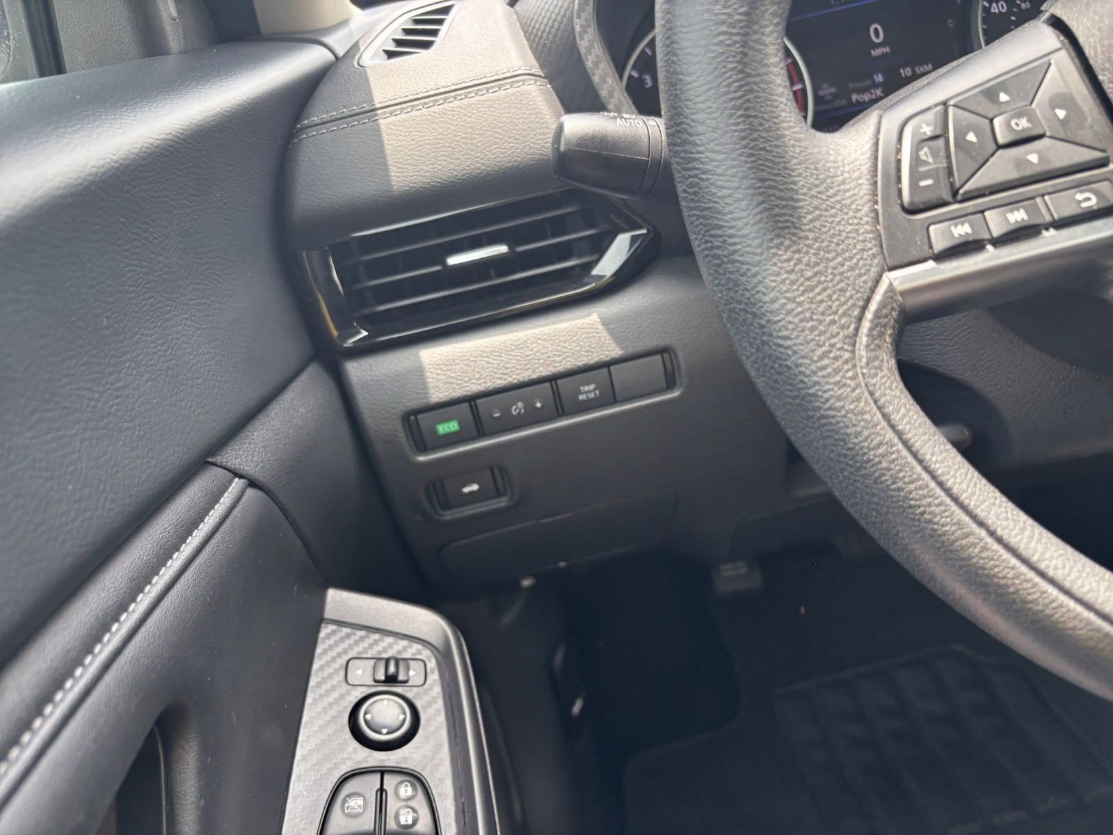 Thumbnail: 2024 Nissan Sentra - 27