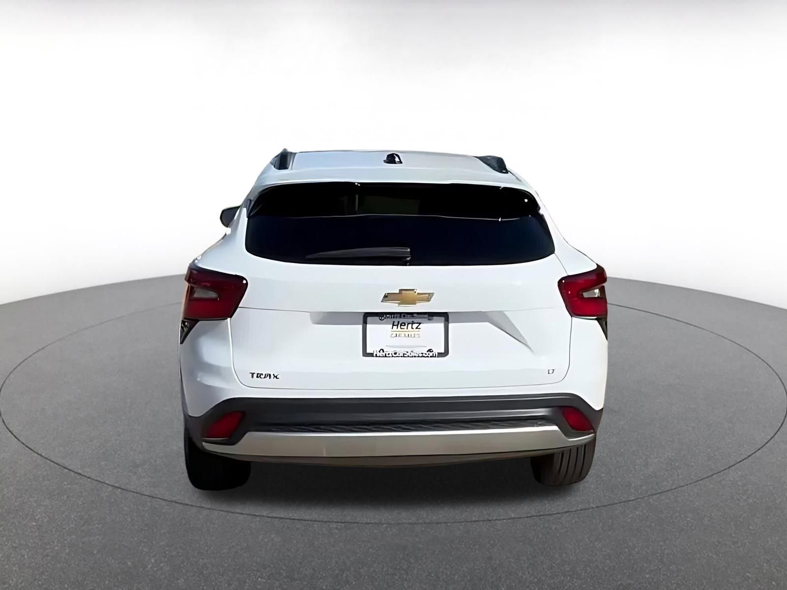 Thumbnail: 2025 Chevrolet Trax - 11