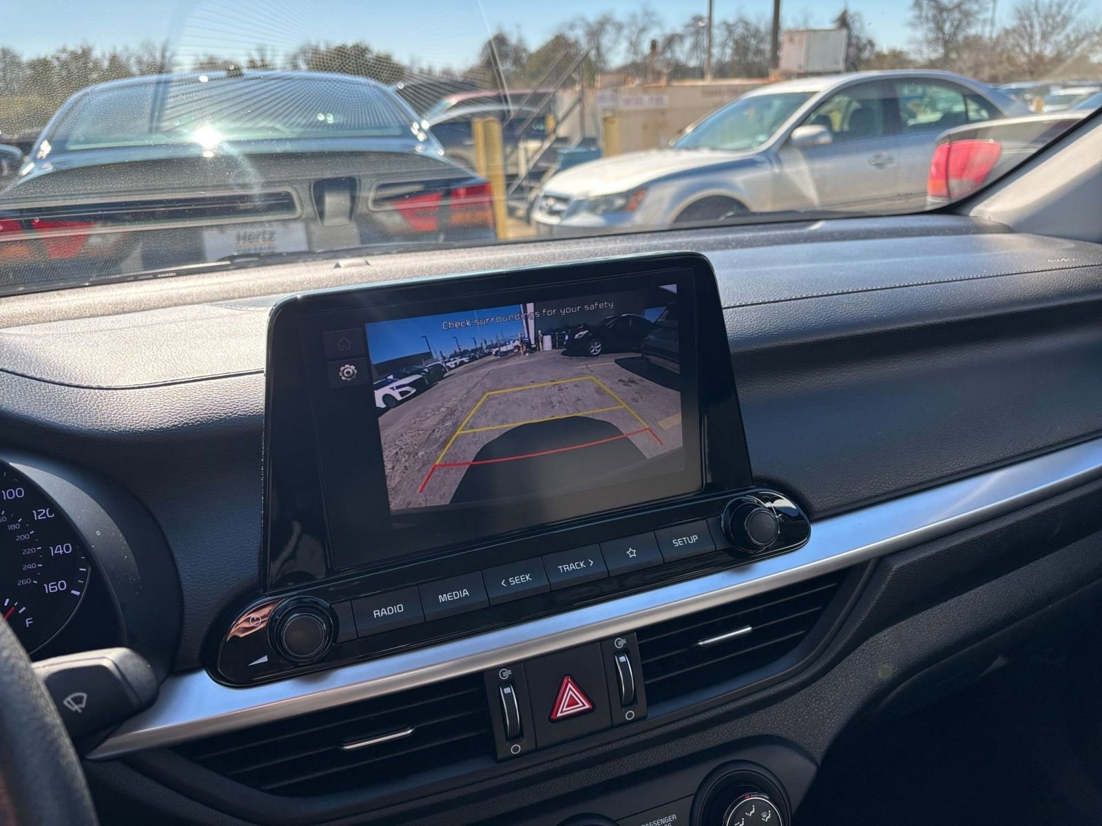 Thumbnail: 2024 Kia Forte - 22