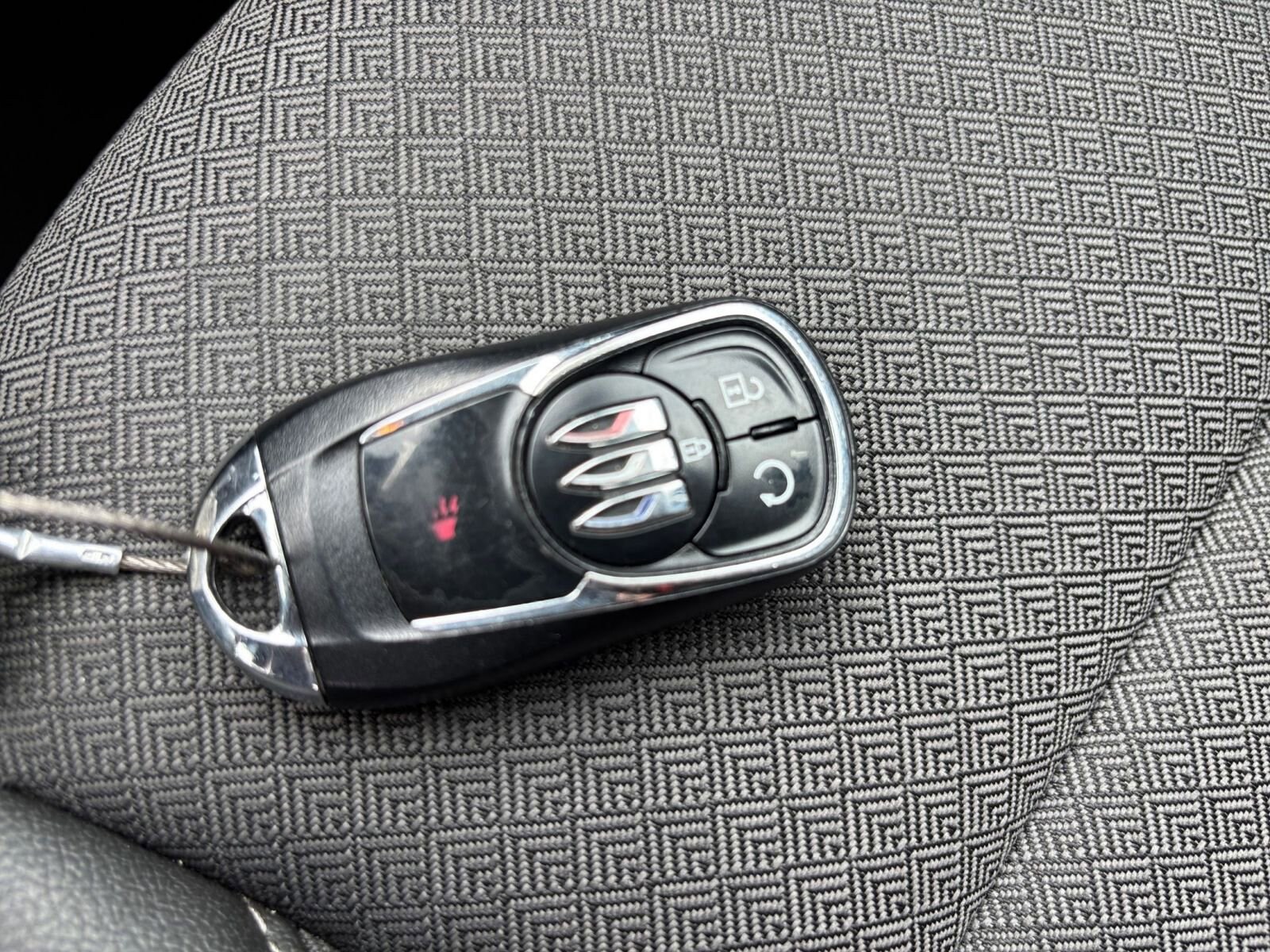 Thumbnail: 2025 Buick Encore GX - 23
