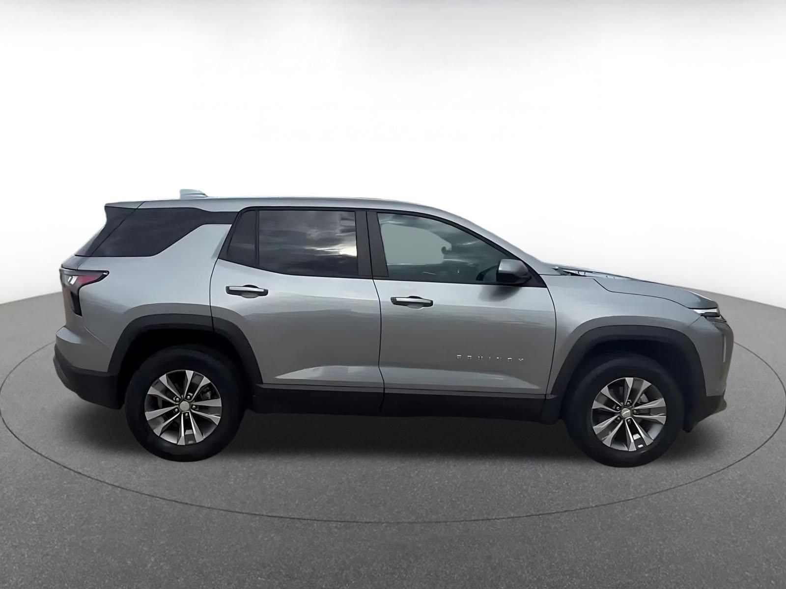 Thumbnail: 2025 Chevrolet Equinox - 15