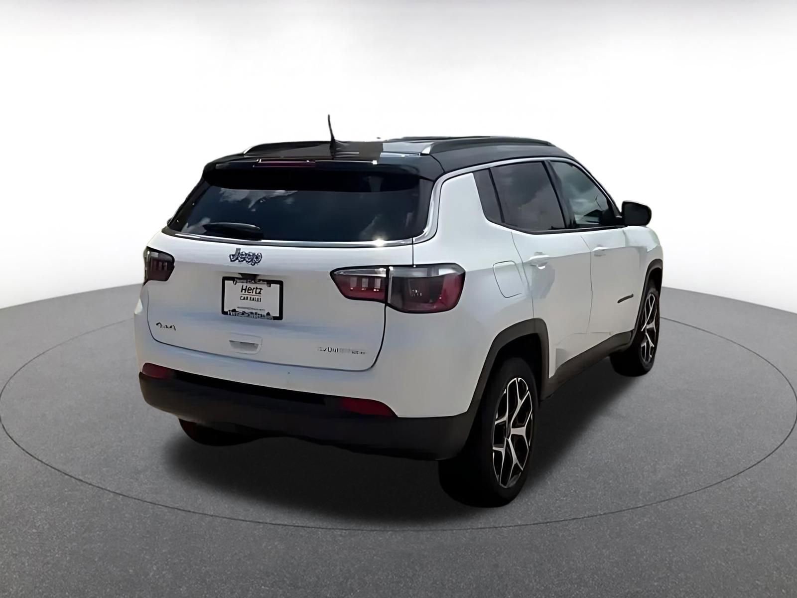 Thumbnail: 2025 Jeep Compass - 15