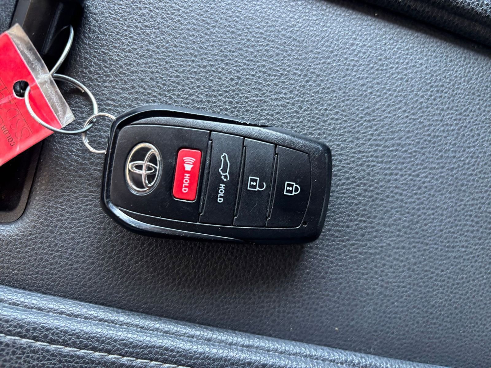 Thumbnail: 2025 Toyota Grand Highlander - 21