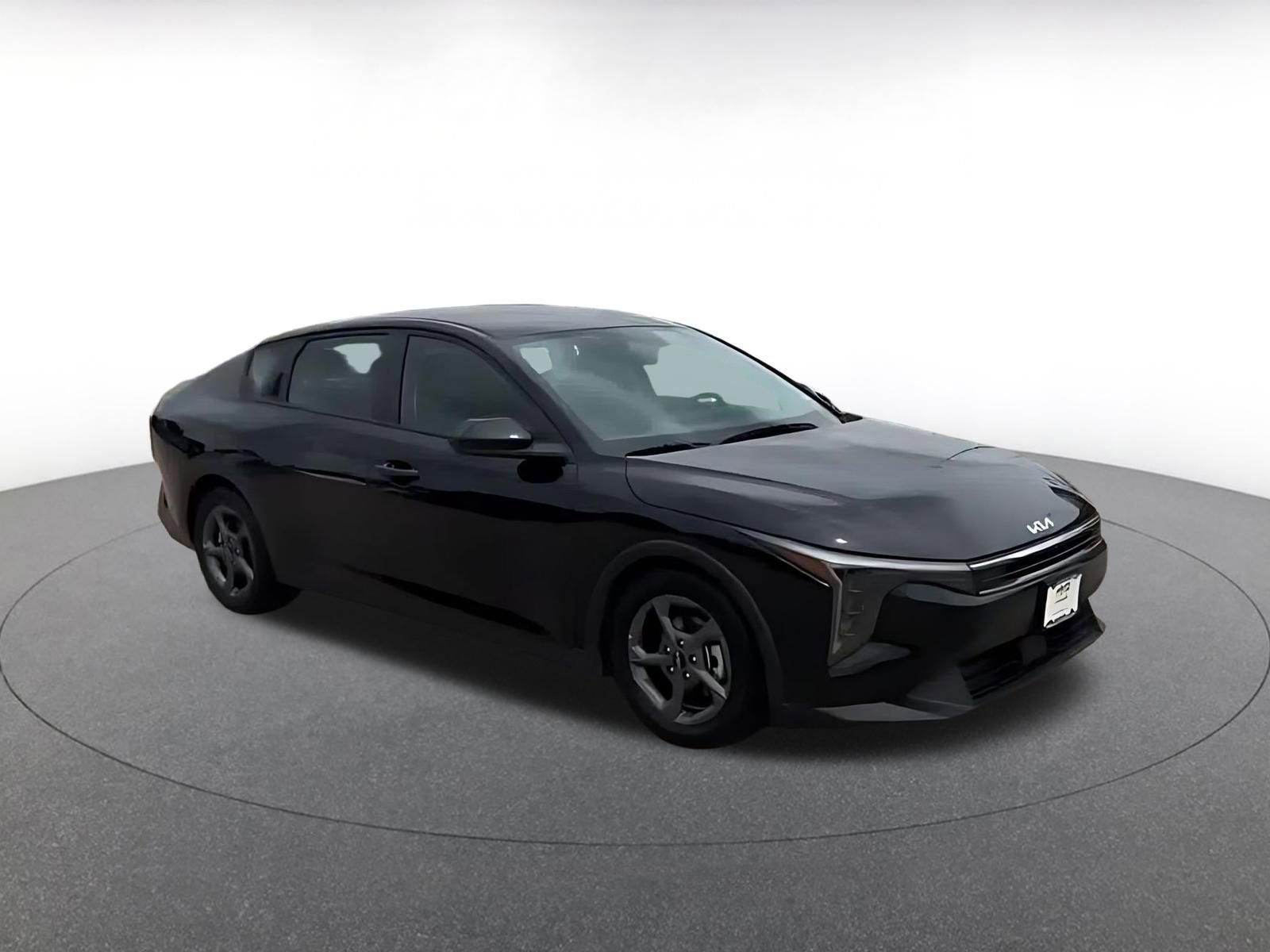 Thumbnail: 2025 Kia K4 - 2