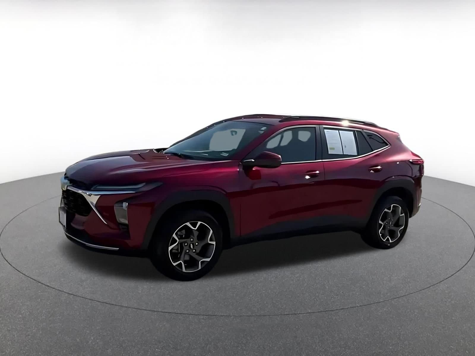 Thumbnail: 2025 Chevrolet Trax - 12
