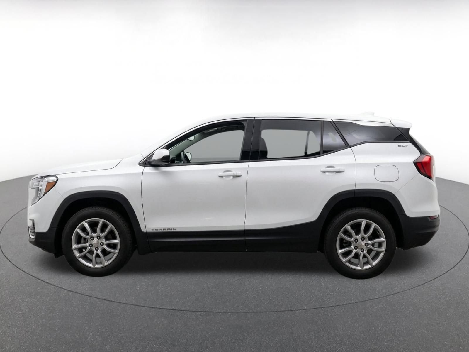 Thumbnail: 2024 GMC Terrain - 4