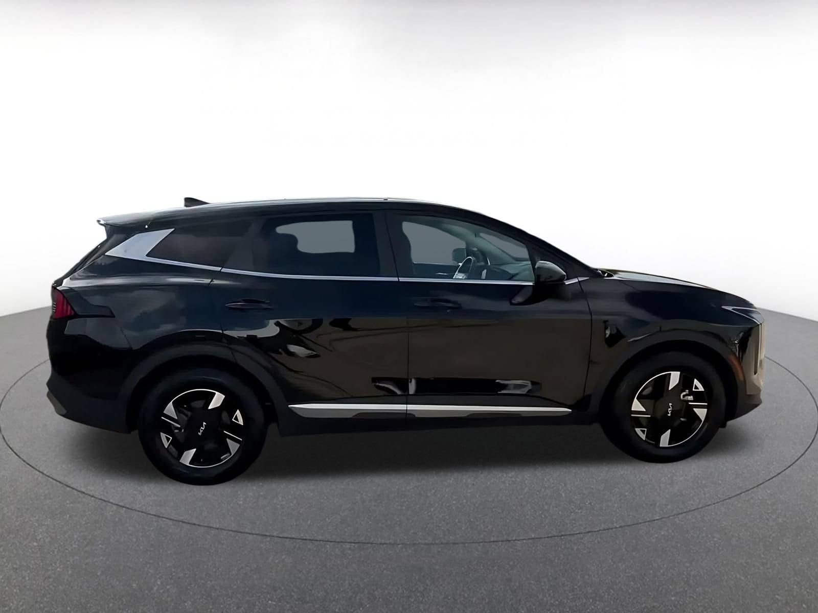 Thumbnail: 2026 Kia Sportage - 15