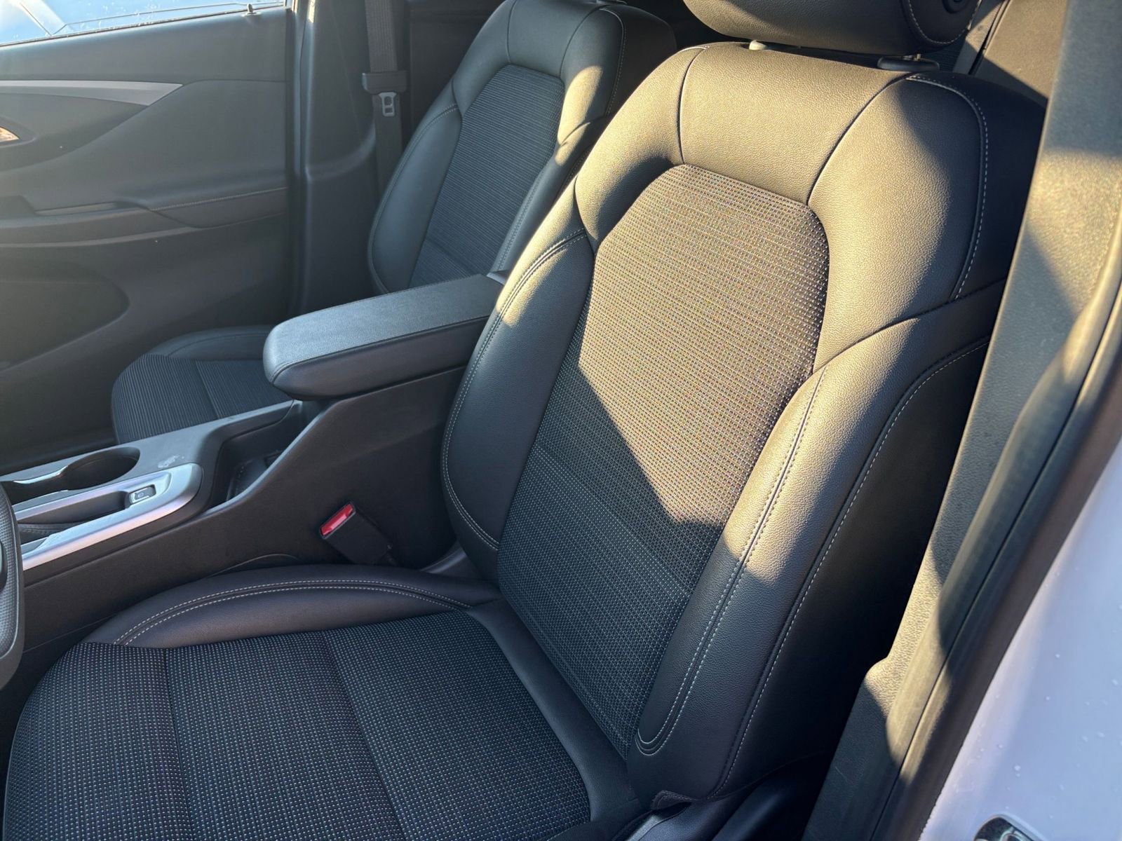 Thumbnail: 2025 Buick Envista - 34