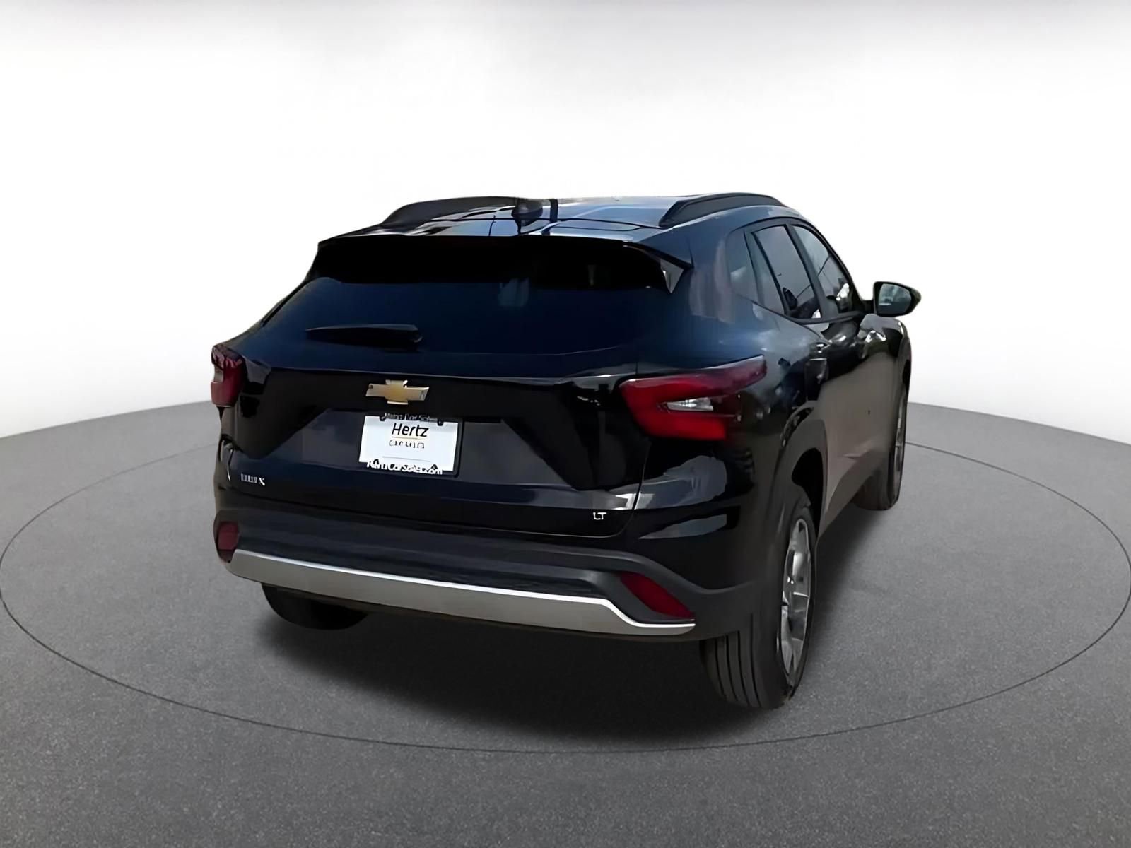 Thumbnail: 2025 Chevrolet Trax - 12