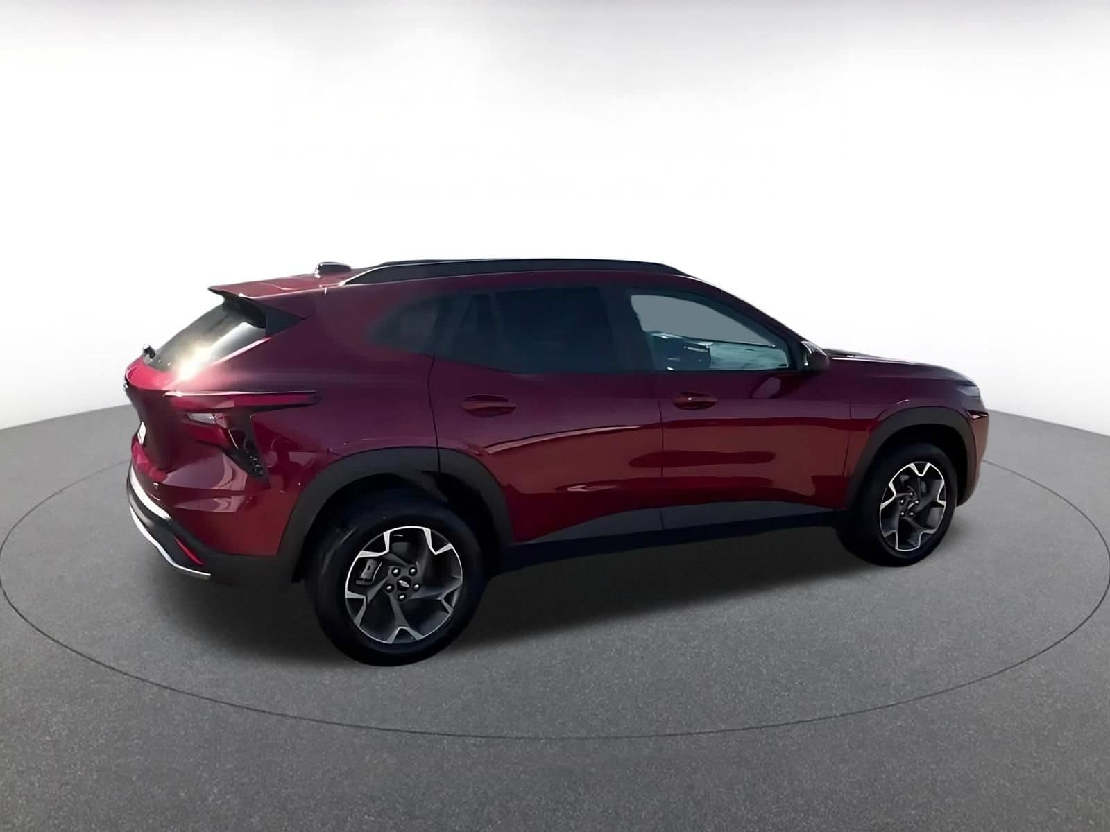 Thumbnail: 2025 Chevrolet Trax - 12