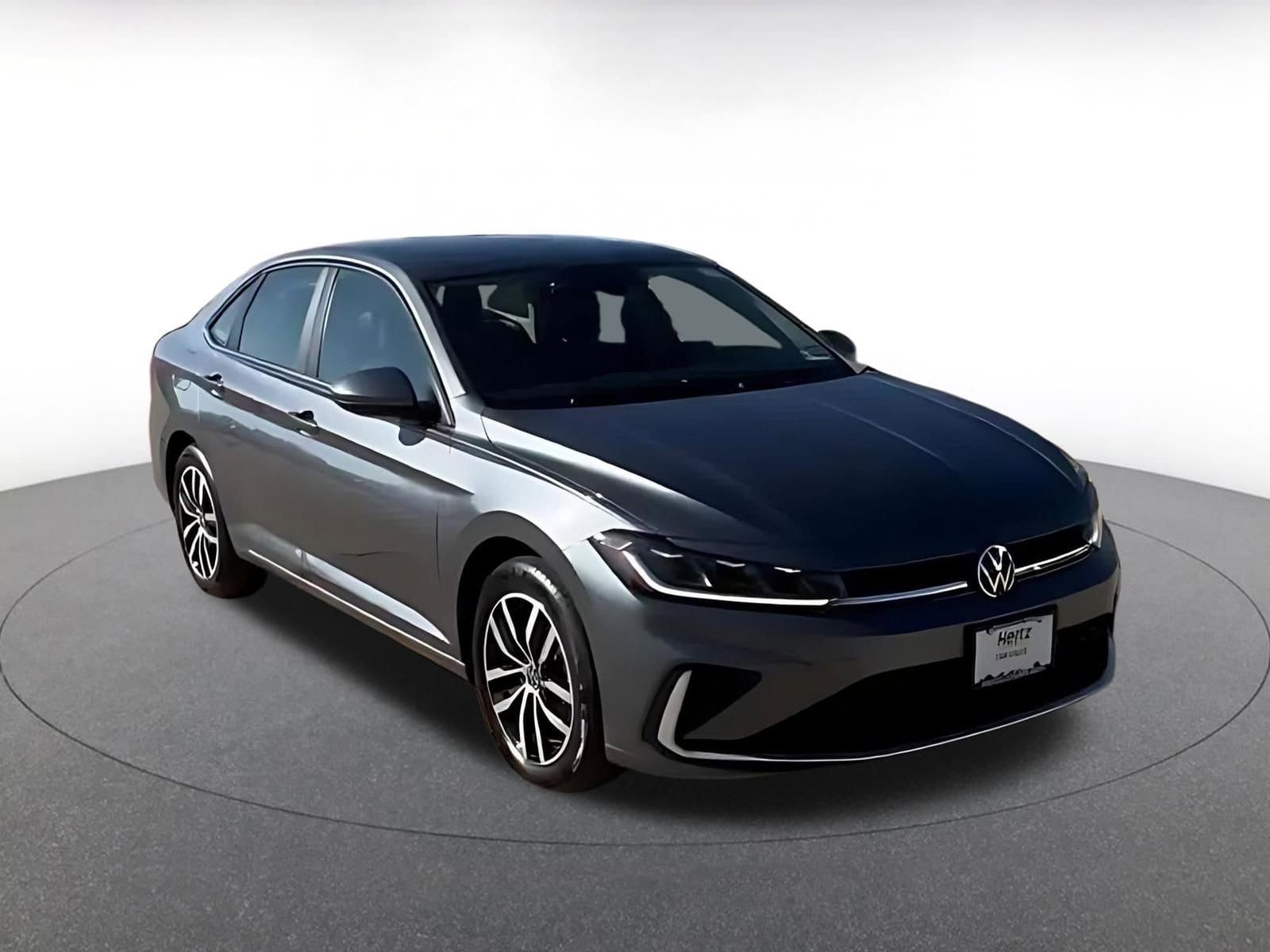 Thumbnail: 2025 Volkswagen Jetta - 3