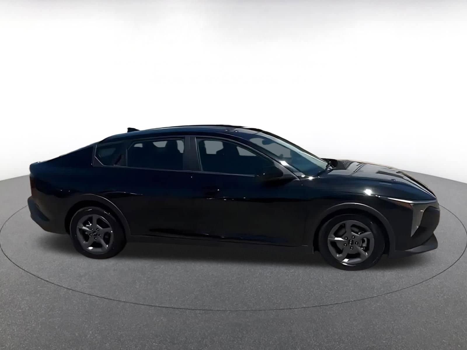 Thumbnail: 2025 Kia K4 - 12