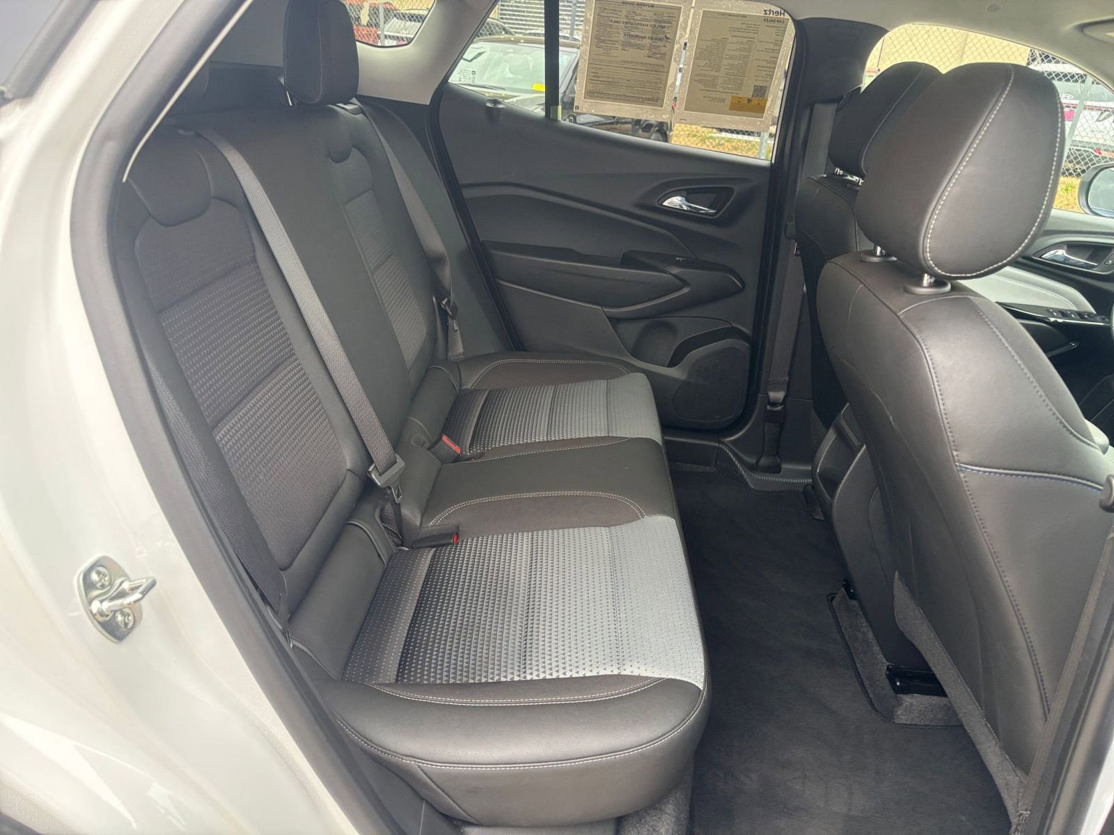 Thumbnail: 2025 Chevrolet Trax - 24