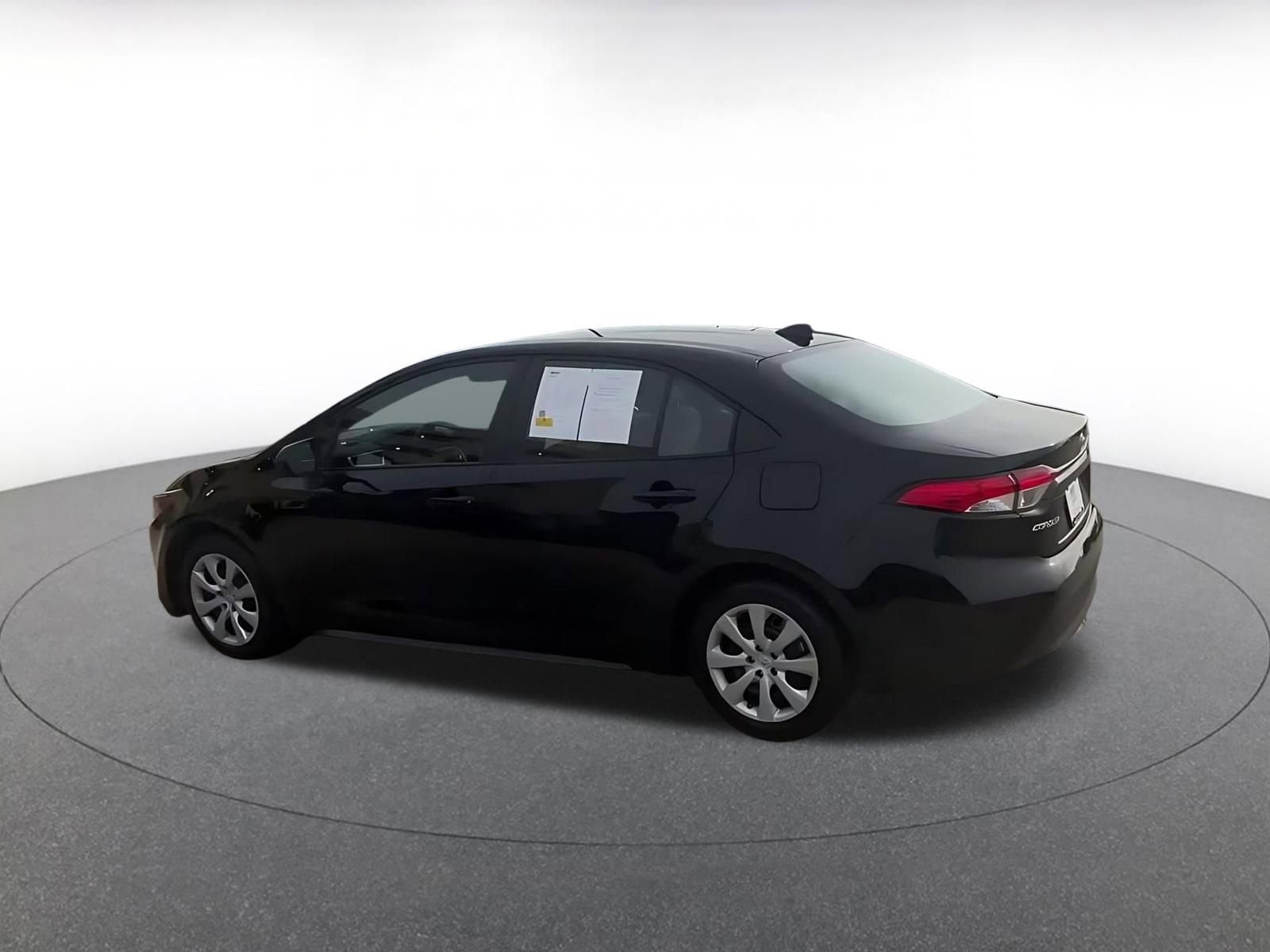 Thumbnail: 2025 Toyota Corolla - 11